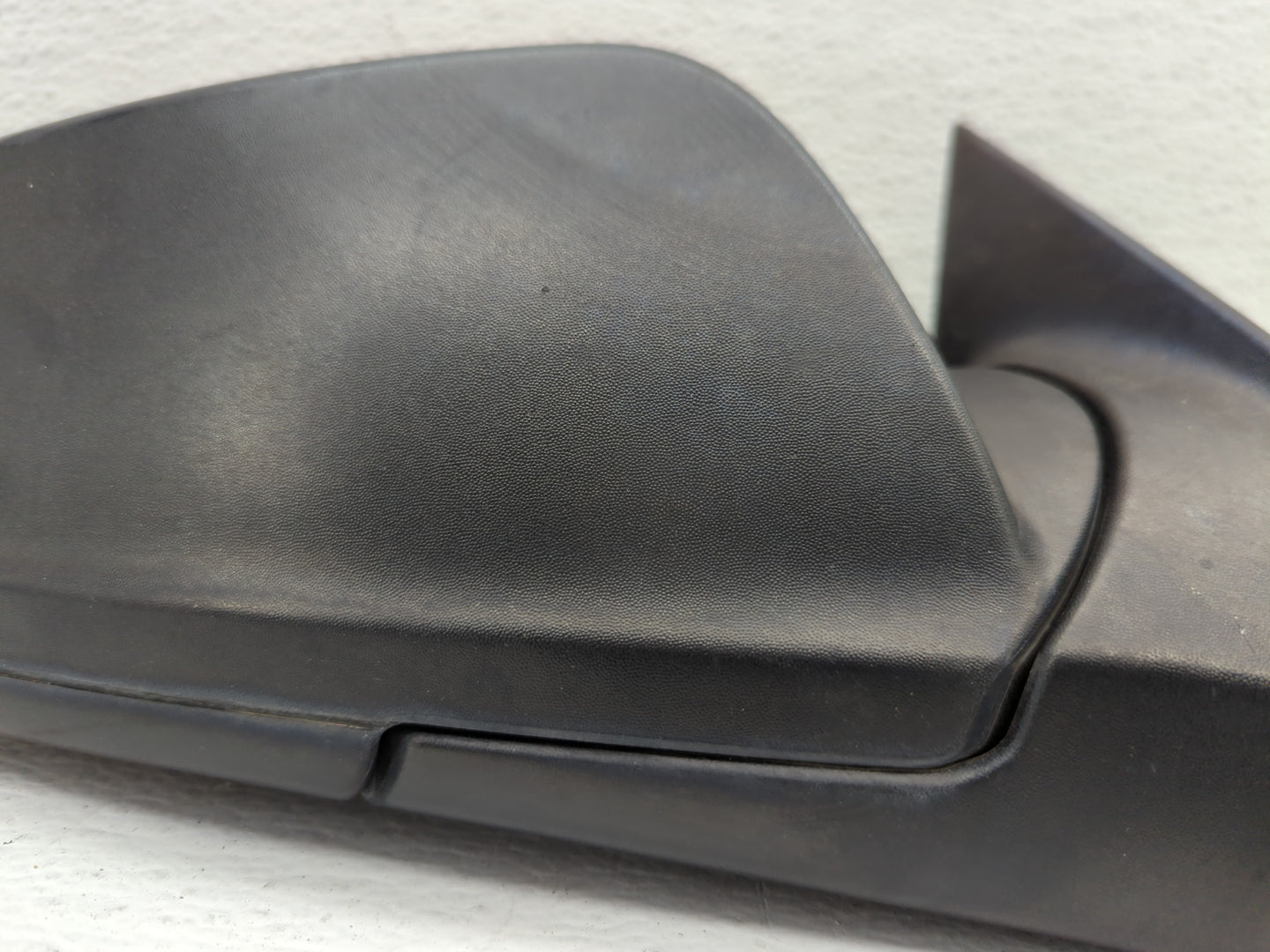2008-2012 Chevrolet Malibu Passenger Side View Mirror - Right Door Mirror OEM Used - Oemusedautoparts1.com