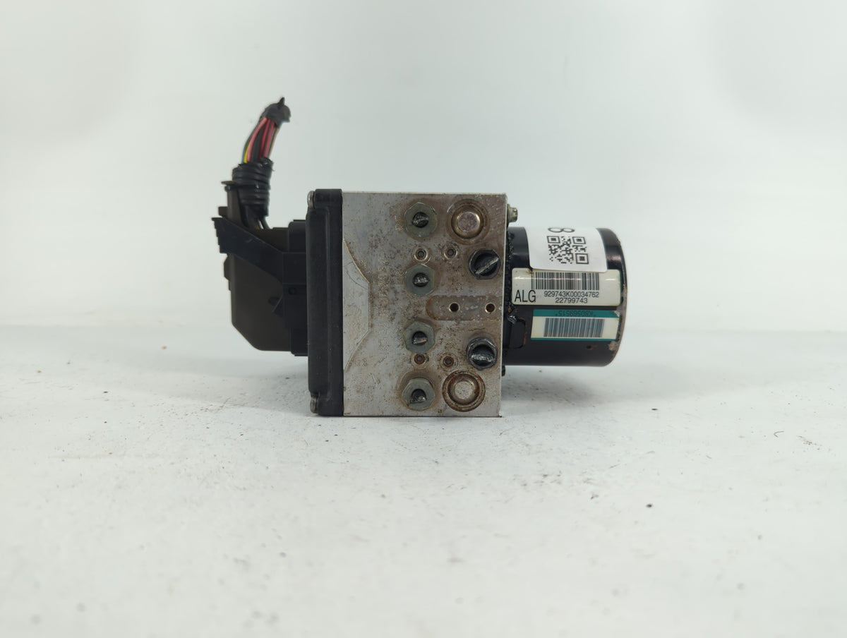 2012 Chevrolet Malibu Anti-Lock Brake ABS Pump Module Actuator OEM P/N:224259-108 22800233 Fits OEM Used Auto Parts - Oemuse