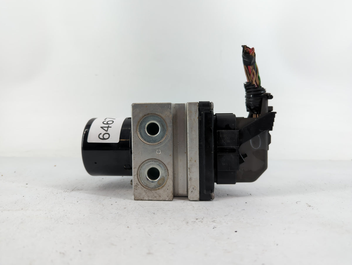 2012 Chevrolet Malibu Anti-Lock Brake ABS Pump Module Actuator OEM P/N:224259-108 22800233 Fits OEM Used Auto Parts - Oemuse