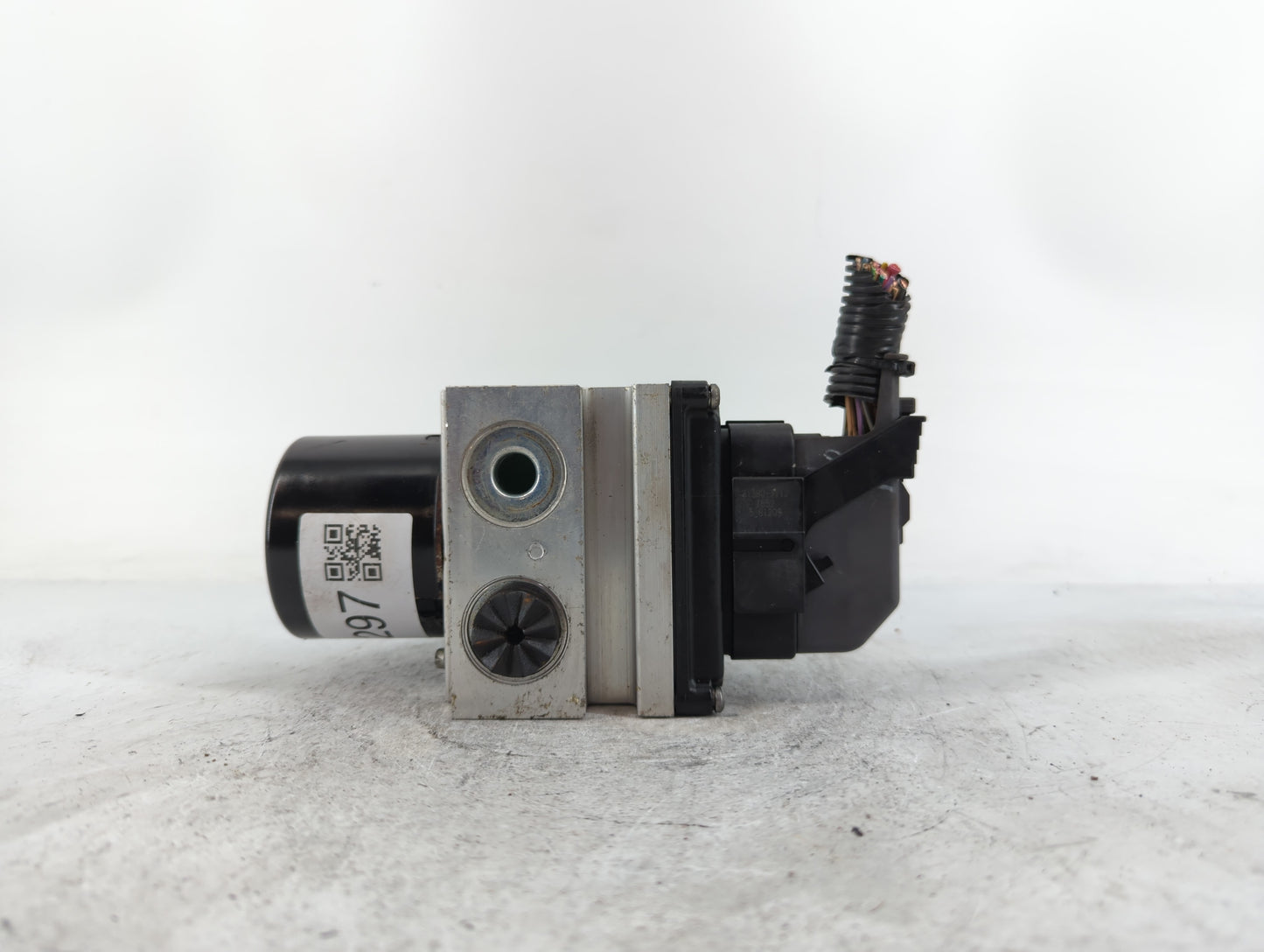2012 Chevrolet Malibu ABS Pump Control Module Replacement P/N:224259-108 22800233 Fits OEM Used Auto Parts - Oemusedautopart