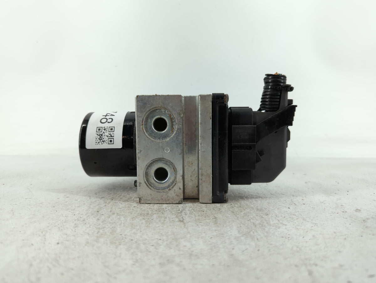 2012 Chevrolet Malibu Anti-Lock Brake ABS Pump Module Actuator OEM P/N:224259-108 22800233 Fits OEM Used Auto Parts - Oemuse