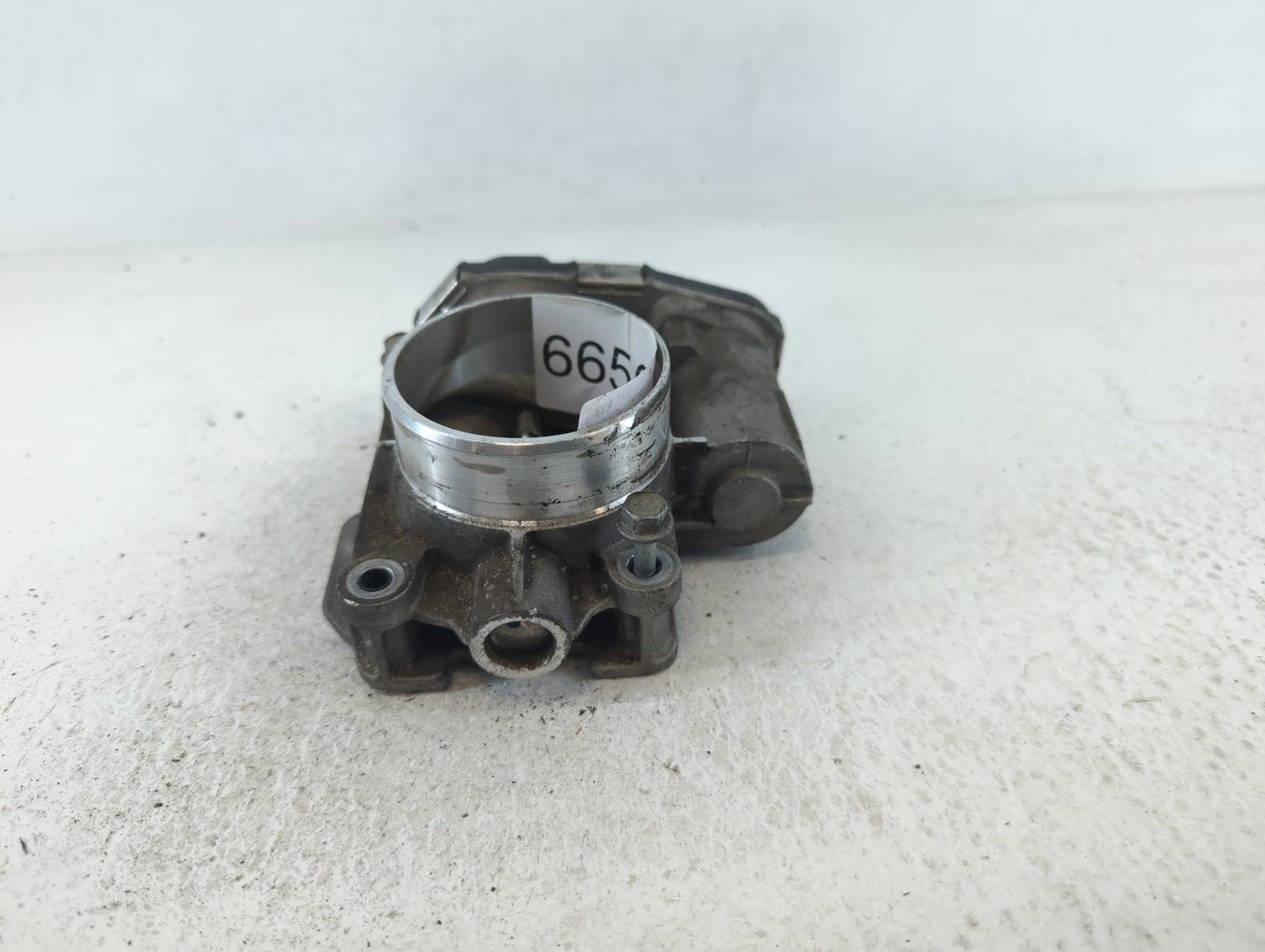 2008-2012 Chevrolet Malibu Throttle Body P/N:186AA 6686 C Fits Fits 2007 2008 2009 2010 2011 2012 OEM Used Auto Parts - Oemu