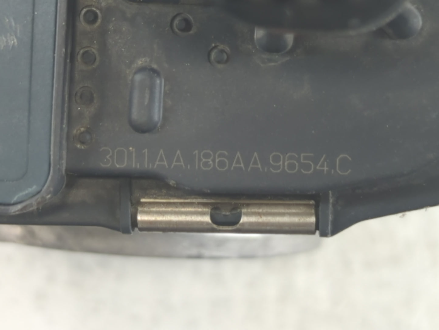 2008-2012 Chevrolet Malibu Throttle Body P/N:186AA9654C Fits Fits 2007 2008 2009 2010 2011 2012 OEM Used Auto Parts - Oemuse