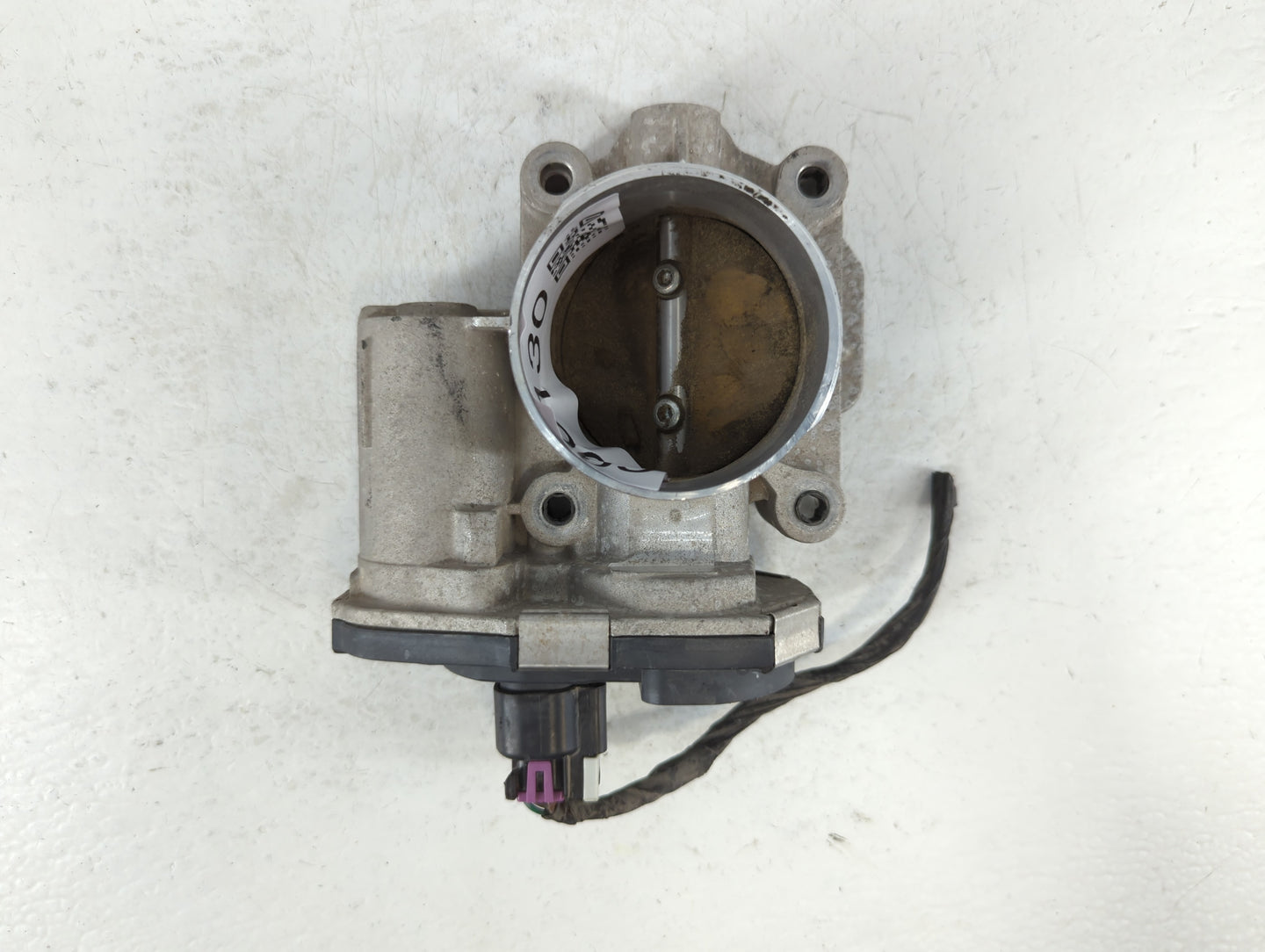 2008-2012 Chevrolet Malibu Throttle Body P/N:186AA2990C Fits Fits 2007 2008 2009 2010 2011 2012 OEM Used Auto Parts - Oemuse