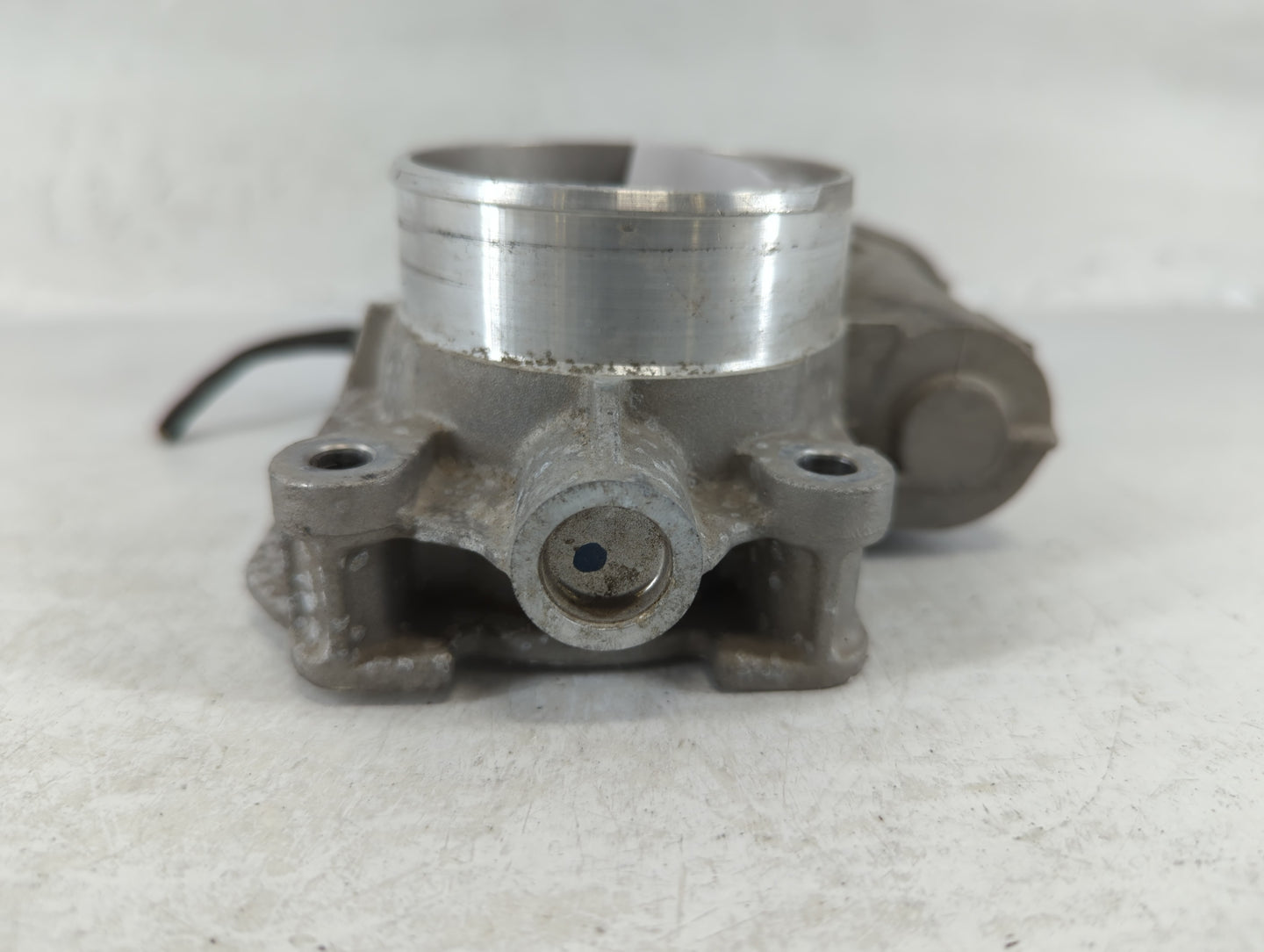 2008-2012 Chevrolet Malibu Throttle Body P/N:186AA2990C Fits Fits 2007 2008 2009 2010 2011 2012 OEM Used Auto Parts - Oemuse