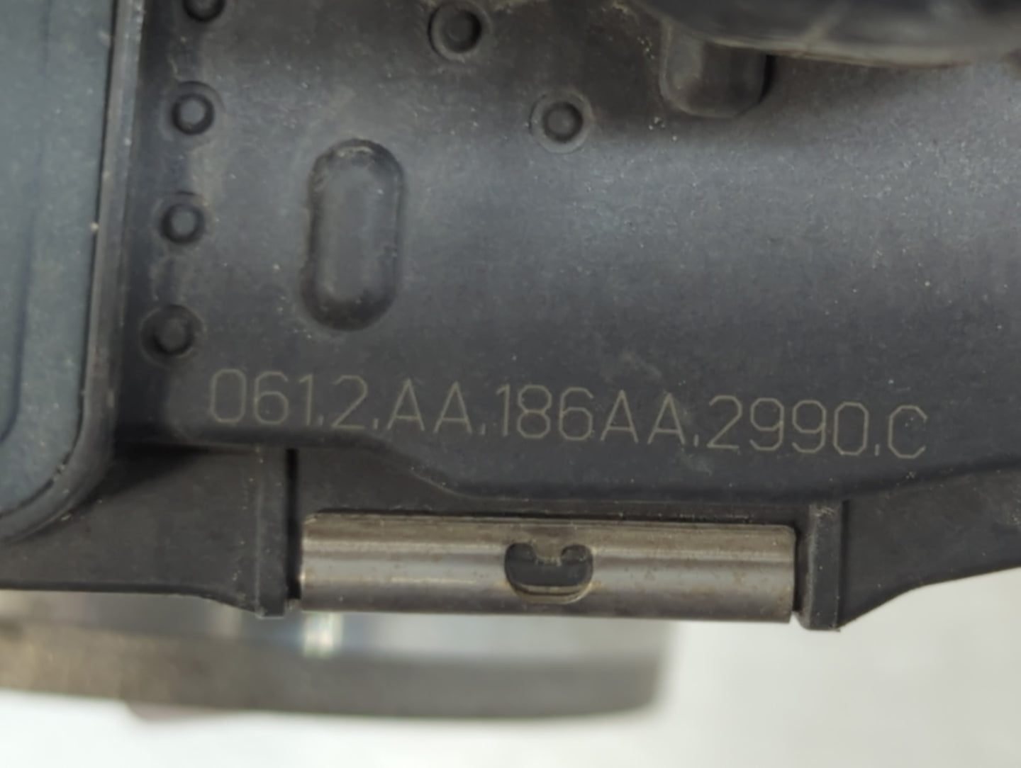 2008-2012 Chevrolet Malibu Throttle Body P/N:186AA2990C Fits Fits 2007 2008 2009 2010 2011 2012 OEM Used Auto Parts - Oemuse