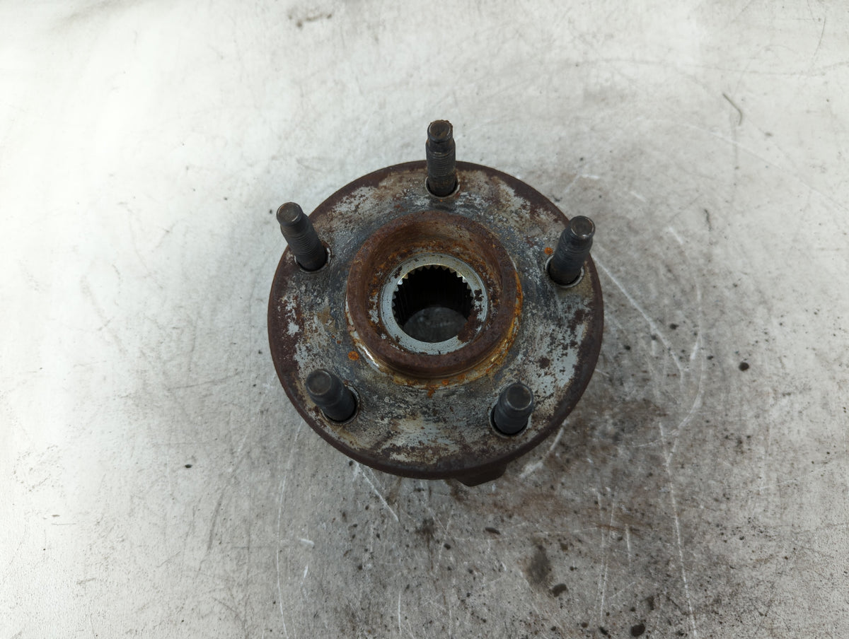 2012-2012 Chevrolet Malibu Driver Front Wheel Hub Oem - Oemusedautoparts1.com