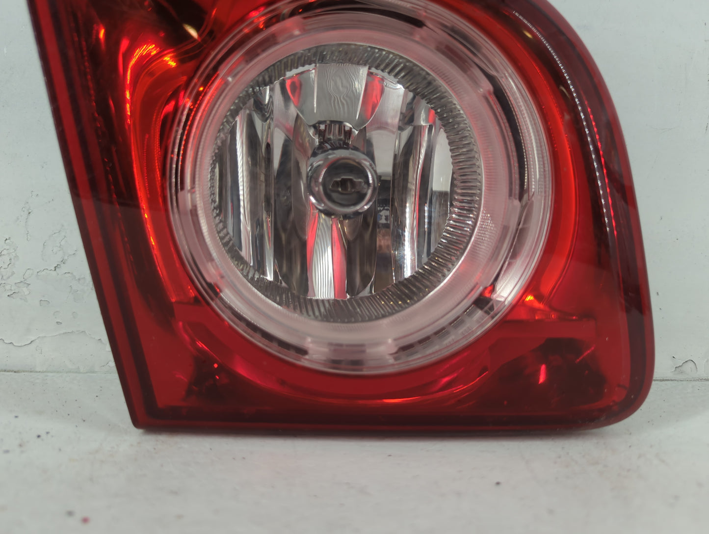 2008-2012 Chevrolet Malibu Tail Light Assembly Driver Left OEM P/N:15271120 Fits Fits 2008 2009 2010 2011 2012 OEM Used Auto