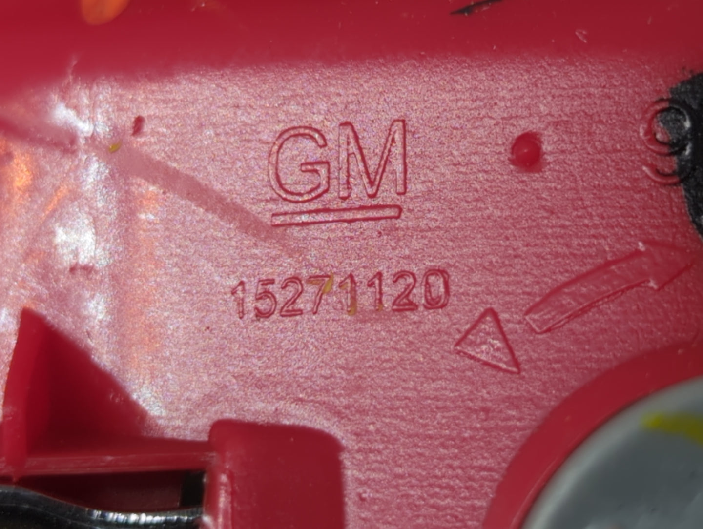 2008-2012 Chevrolet Malibu Tail Light Assembly Driver Left OEM P/N:15271120 Fits Fits 2008 2009 2010 2011 2012 OEM Used Auto