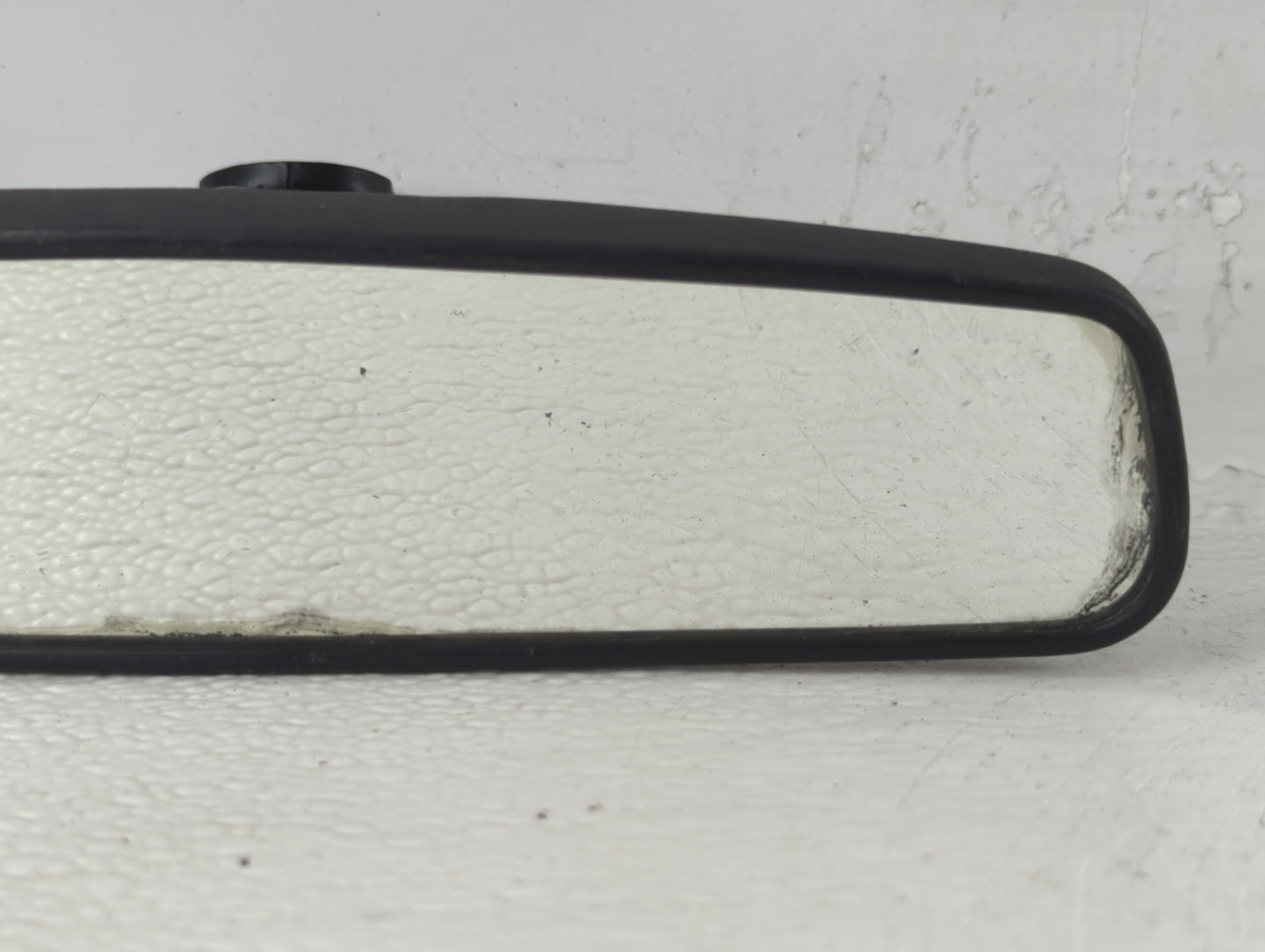 1997-2012 Chevrolet Malibu Interior Rear View Mirror Replacement OEM P/N:E8011083 Fits OEM Used Auto Parts - Oemusedautopart