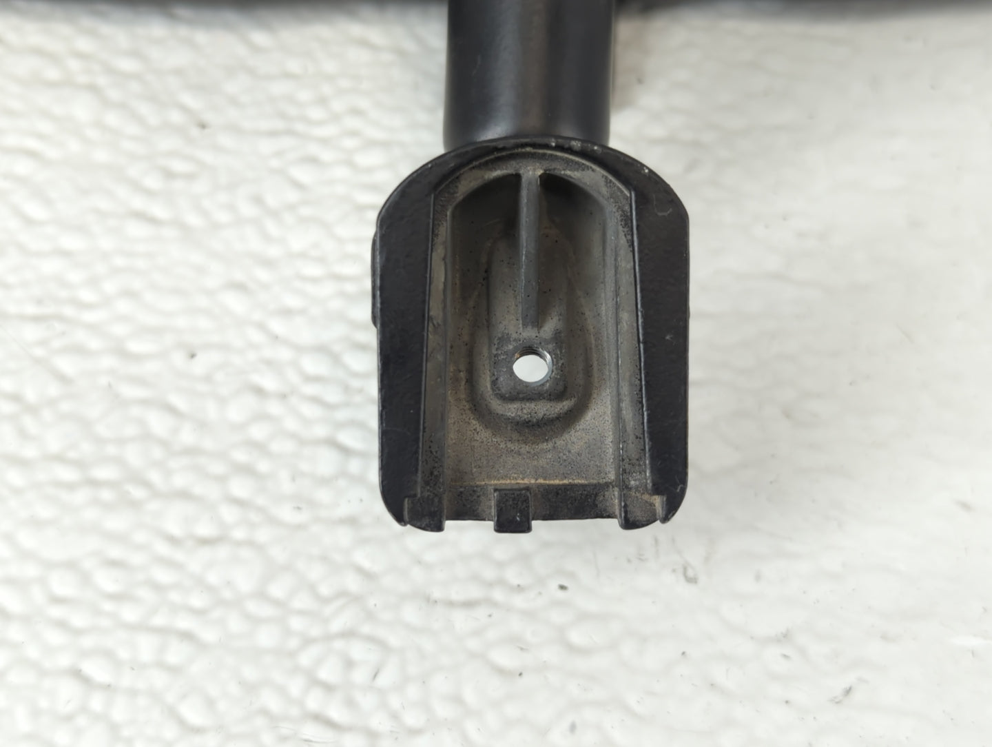 1997-2012 Chevrolet Malibu Interior Rear View Mirror Replacement OEM P/N:E8011083 Fits OEM Used Auto Parts - Oemusedautopart