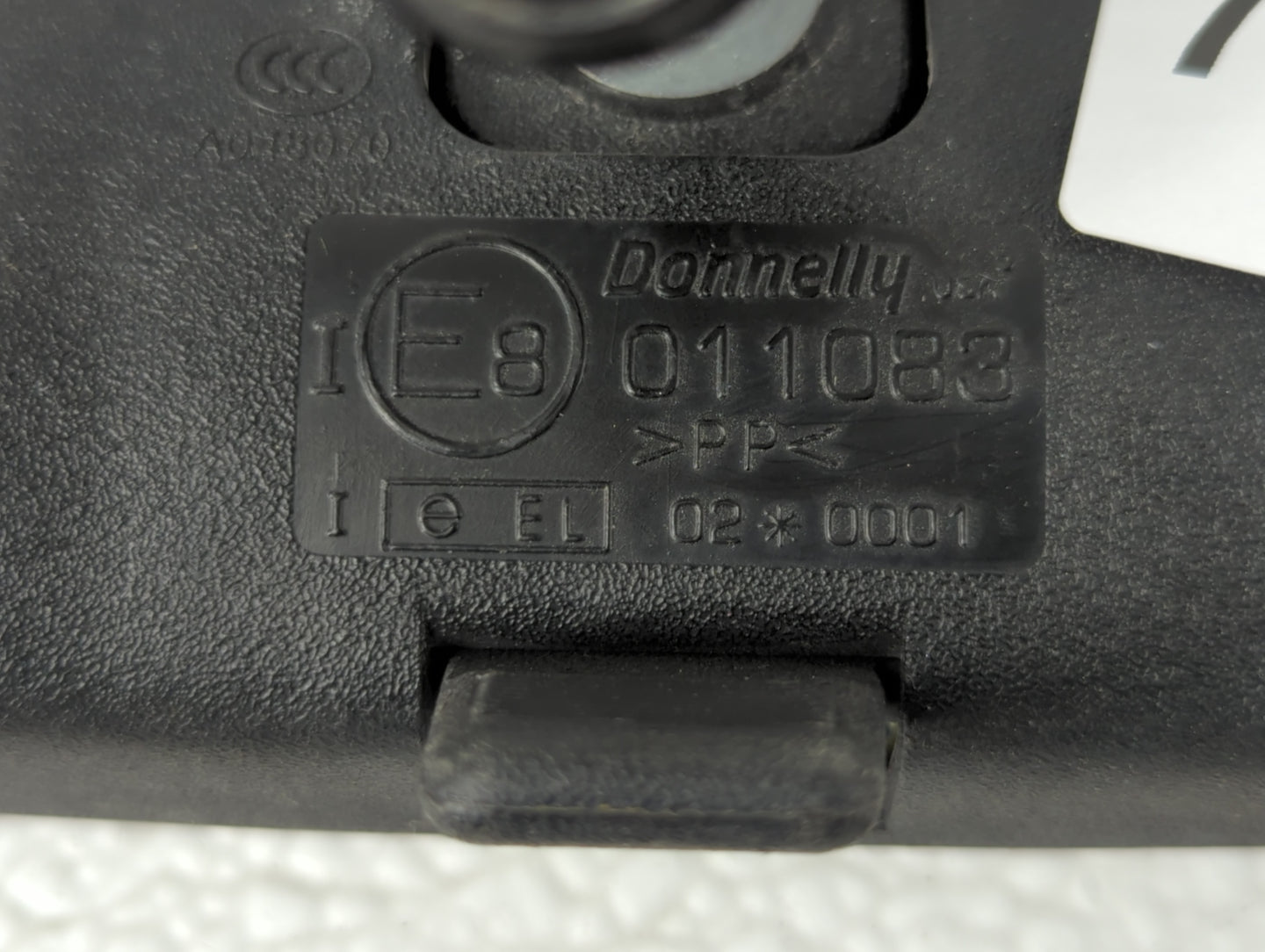 1997-2012 Chevrolet Malibu Interior Rear View Mirror Replacement OEM P/N:E8011083 Fits OEM Used Auto Parts - Oemusedautopart