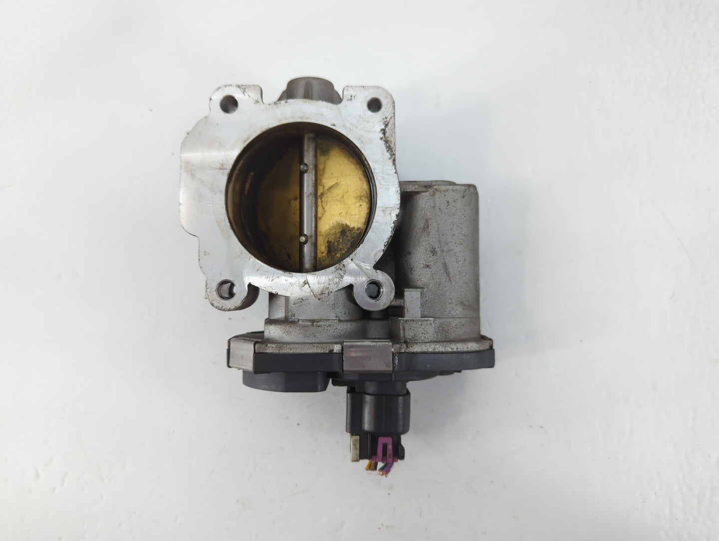 2008-2012 Chevrolet Malibu Throttle Body P/N:186AA Fits Fits 2007 2008 2009 2010 2011 2012 OEM Used Auto Parts - Oemusedauto