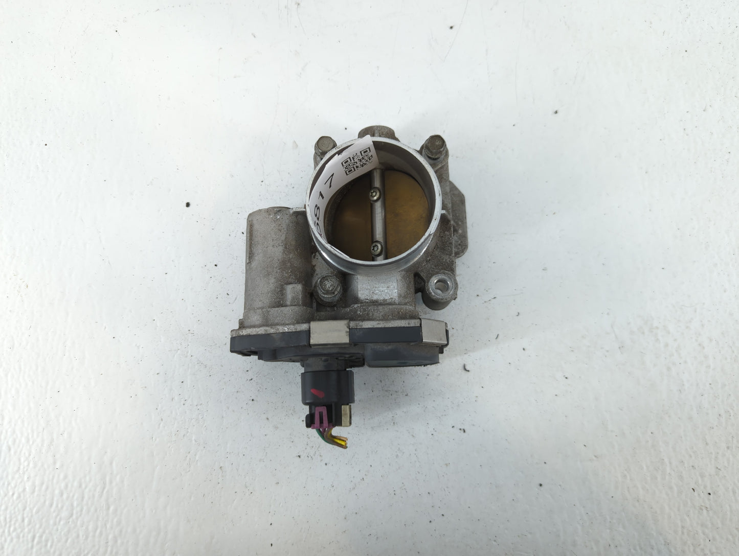 2008-2012 Chevrolet Malibu Throttle Body P/N:AA186AA0032C Fits Fits 2007 2008 2009 2010 2011 2012 OEM Used Auto Parts - Oemu