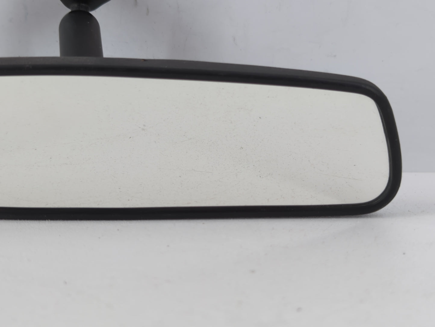 1997-2012 Chevrolet Malibu Interior Rear View Mirror Replacement OEM P/N:E8011083 Fits OEM Used Auto Parts - Oemusedautopart