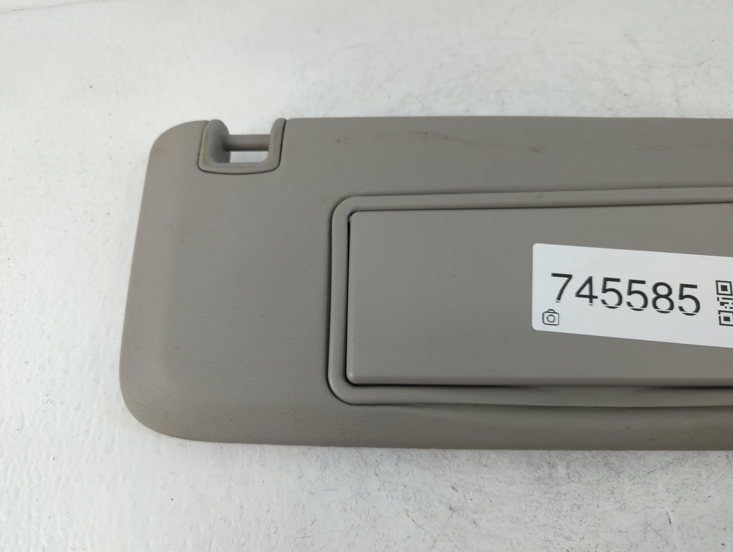 2004-2012 Chevrolet Malibu Sun Visor Shade Replacement Passenger Right Mirror Fits Fits 2004 2005 2008 2009 2010 2011 2012 O