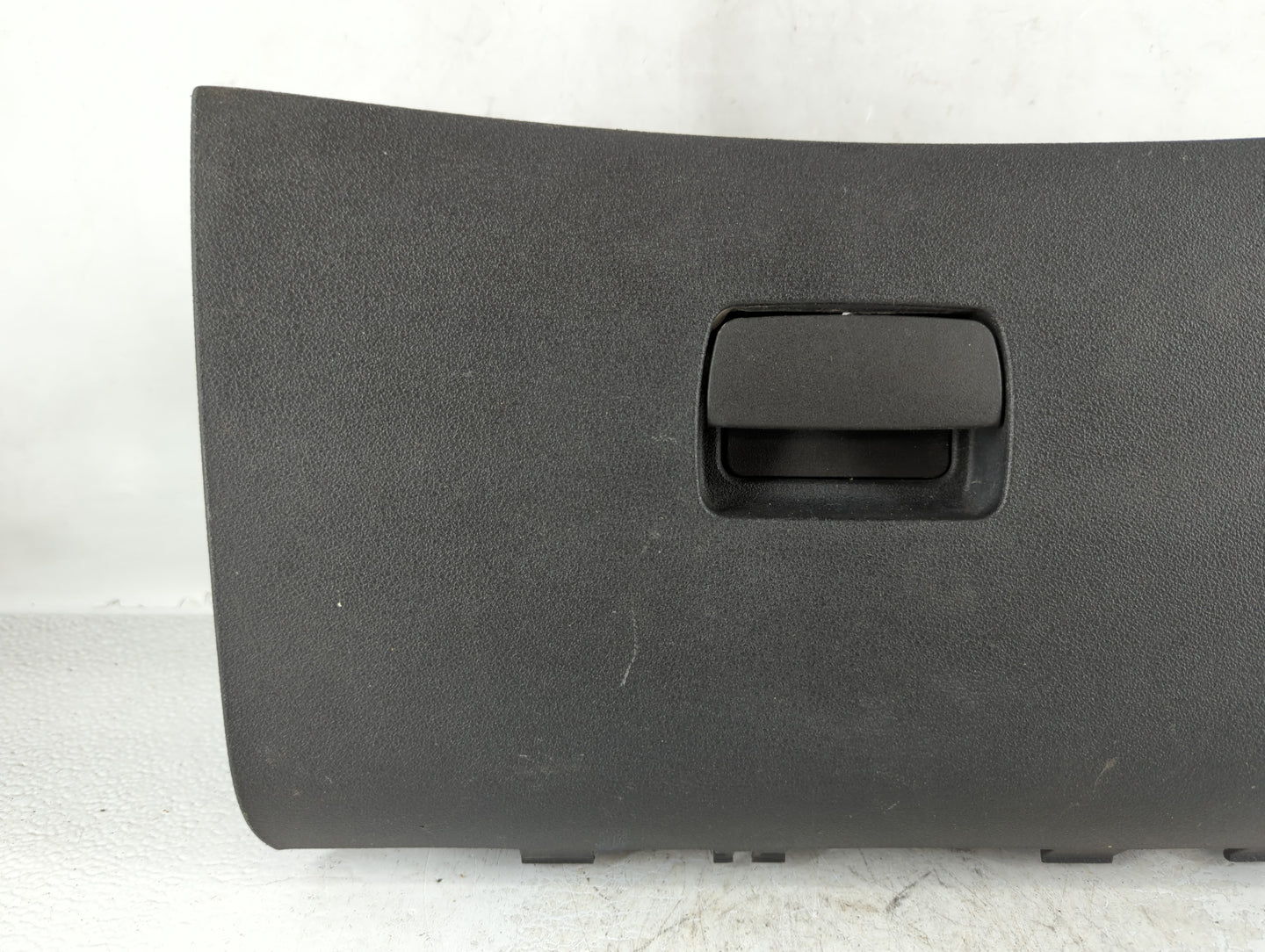 2012 Chevrolet Malibu Passenger Glove Box Door Storage Compartment 747403 - Oemusedautoparts1.com