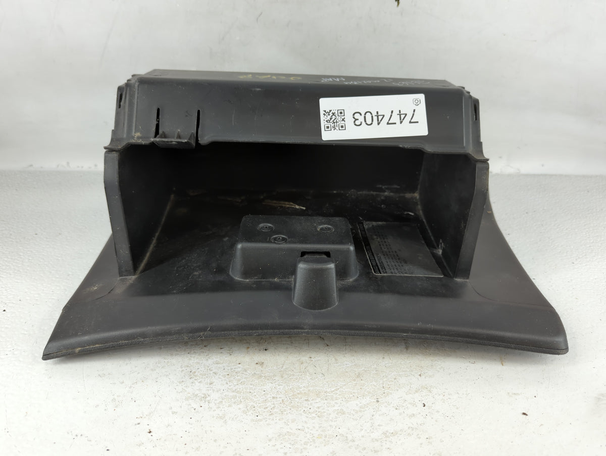 2012 Chevrolet Malibu Passenger Glove Box Door Storage Compartment 747403 - Oemusedautoparts1.com