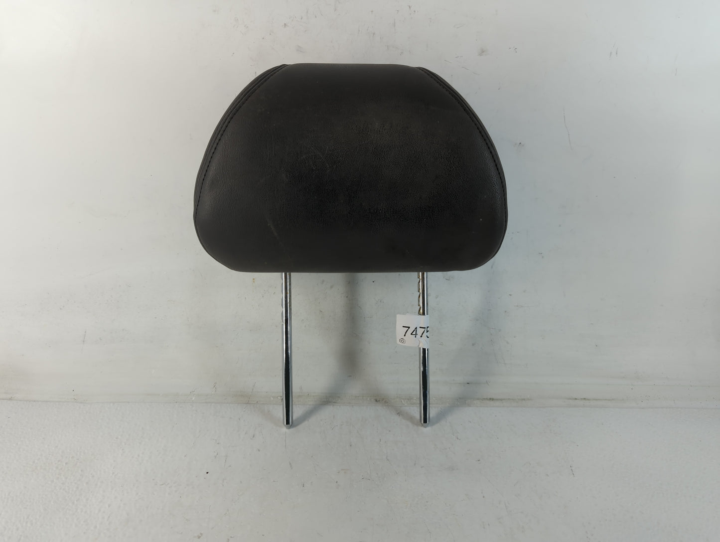 2011-2012 Chevrolet Malibu Headrest Head Rest Front Driver Passenger Seat - Oemusedautoparts1.com
