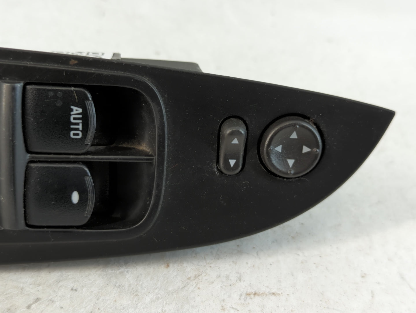 2010-2012 Chevrolet Malibu Master Power Window Switch Replacement Driver Side Left P/N:901-195 962 19235 Fits Fits 2010 2011