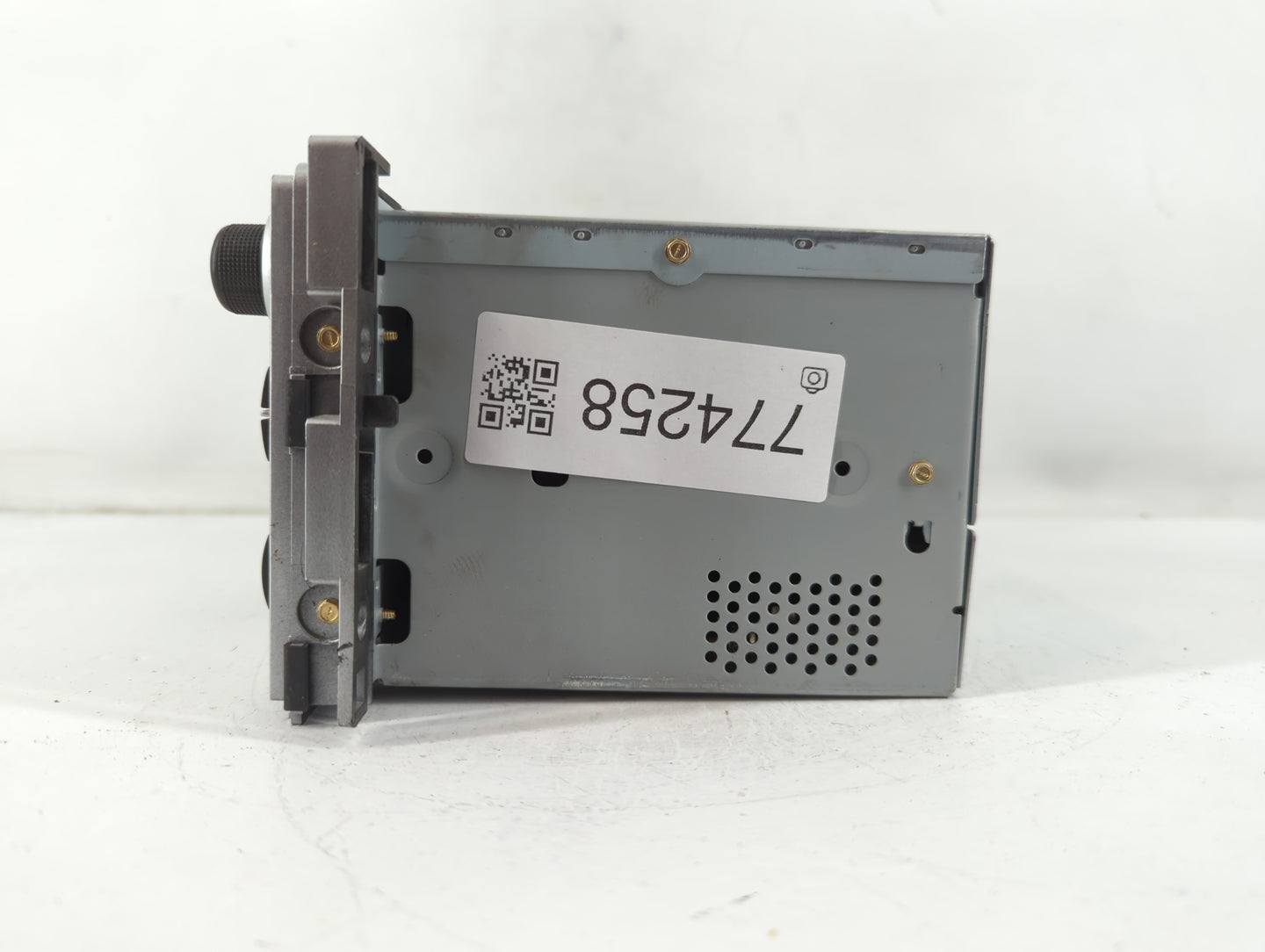2009-2012 Chevrolet Malibu Radio AM FM Cd Player Receiver Replacement P/N:20919616 Fits Fits 2009 2010 2011 2012 OEM Used Au