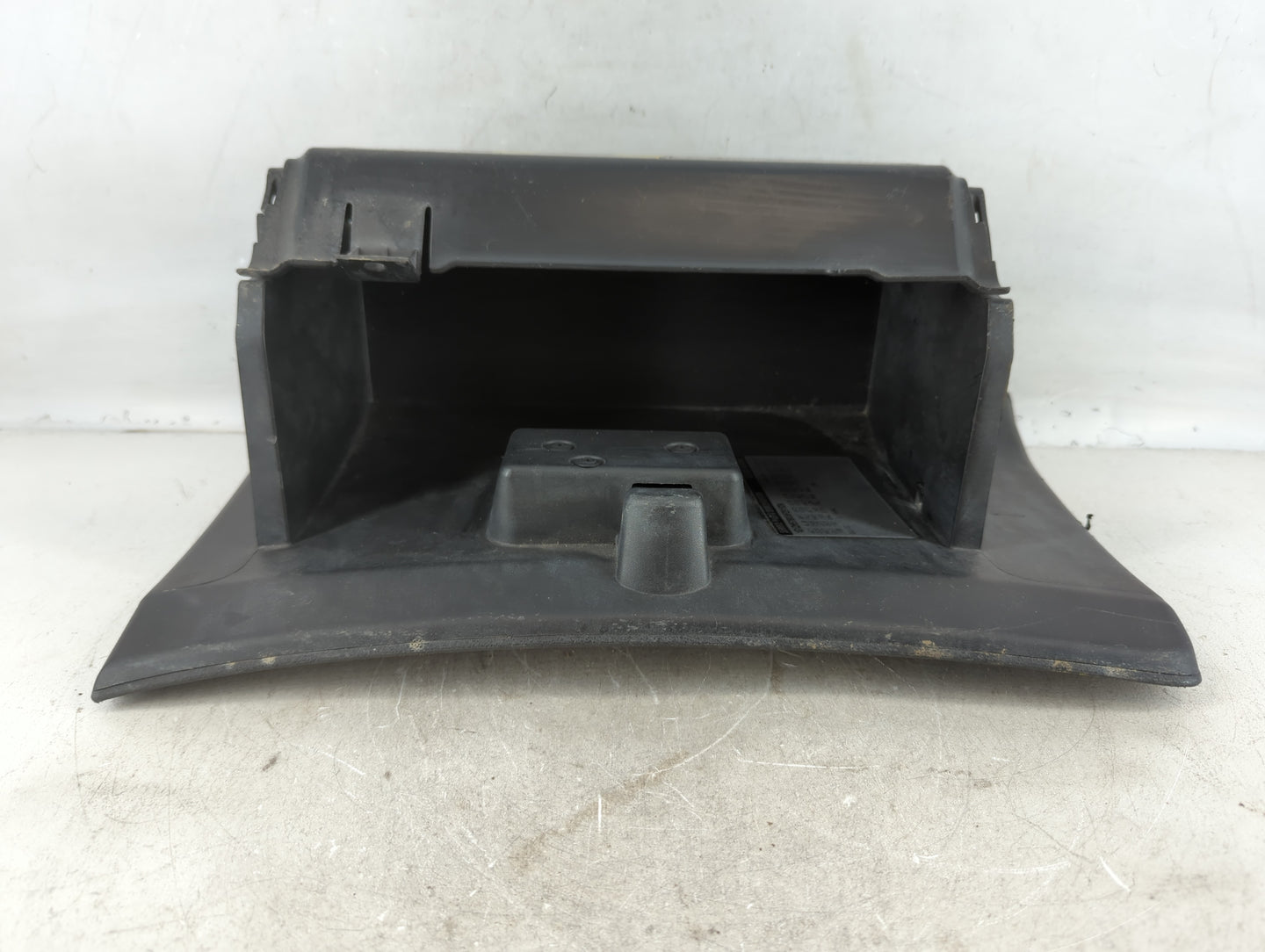 2012 Chevrolet Malibu Passenger Glove Box Door Storage Compartment - Oemusedautoparts1.com