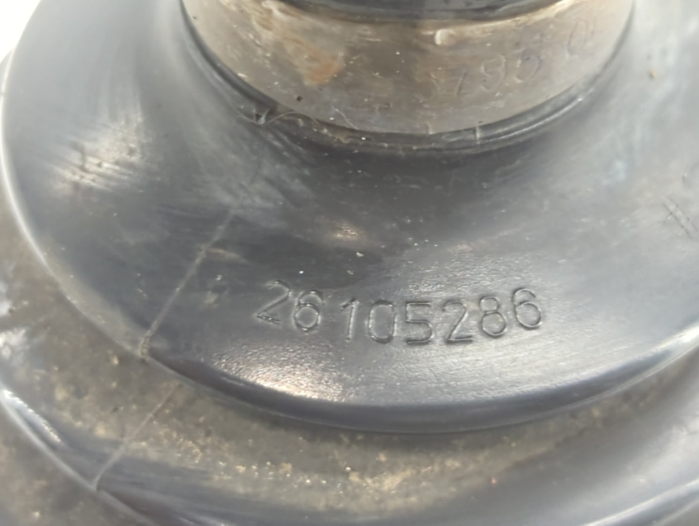 2009-2012 Chevrolet Malibu Axle Shaft Front Passenger Cv C/v 775973 - Oemusedautoparts1.com