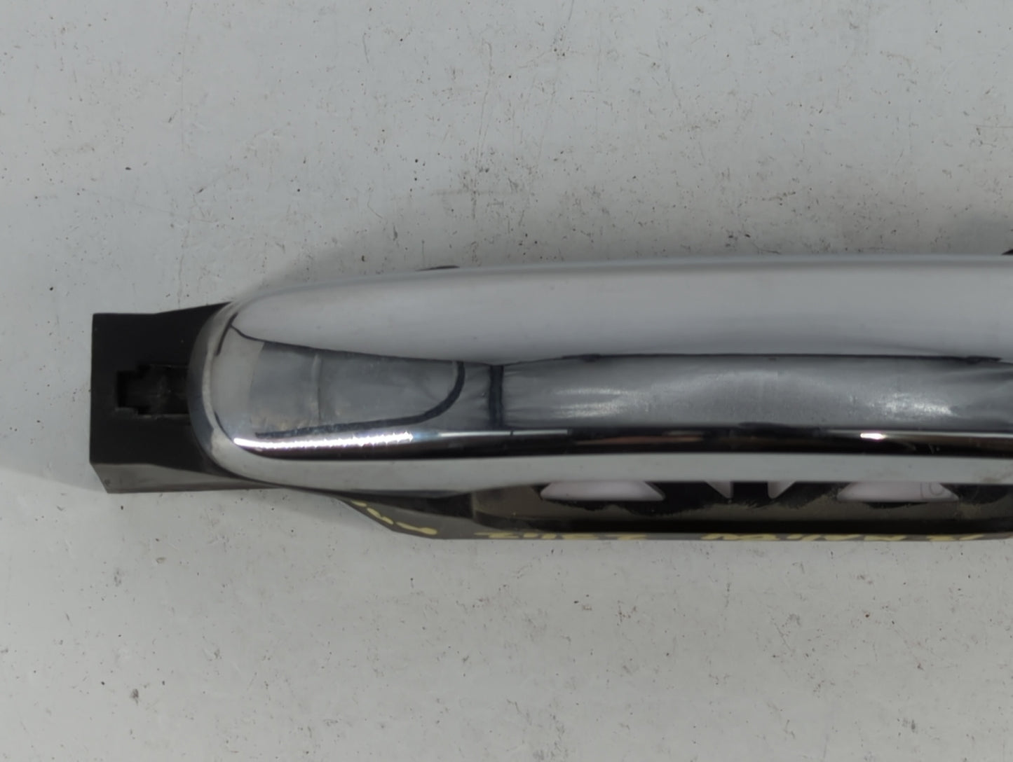 2008-2012 Chevrolet Malibu Driver Rear Left Door Handle Exterior Assembly - Oemusedautoparts1.com