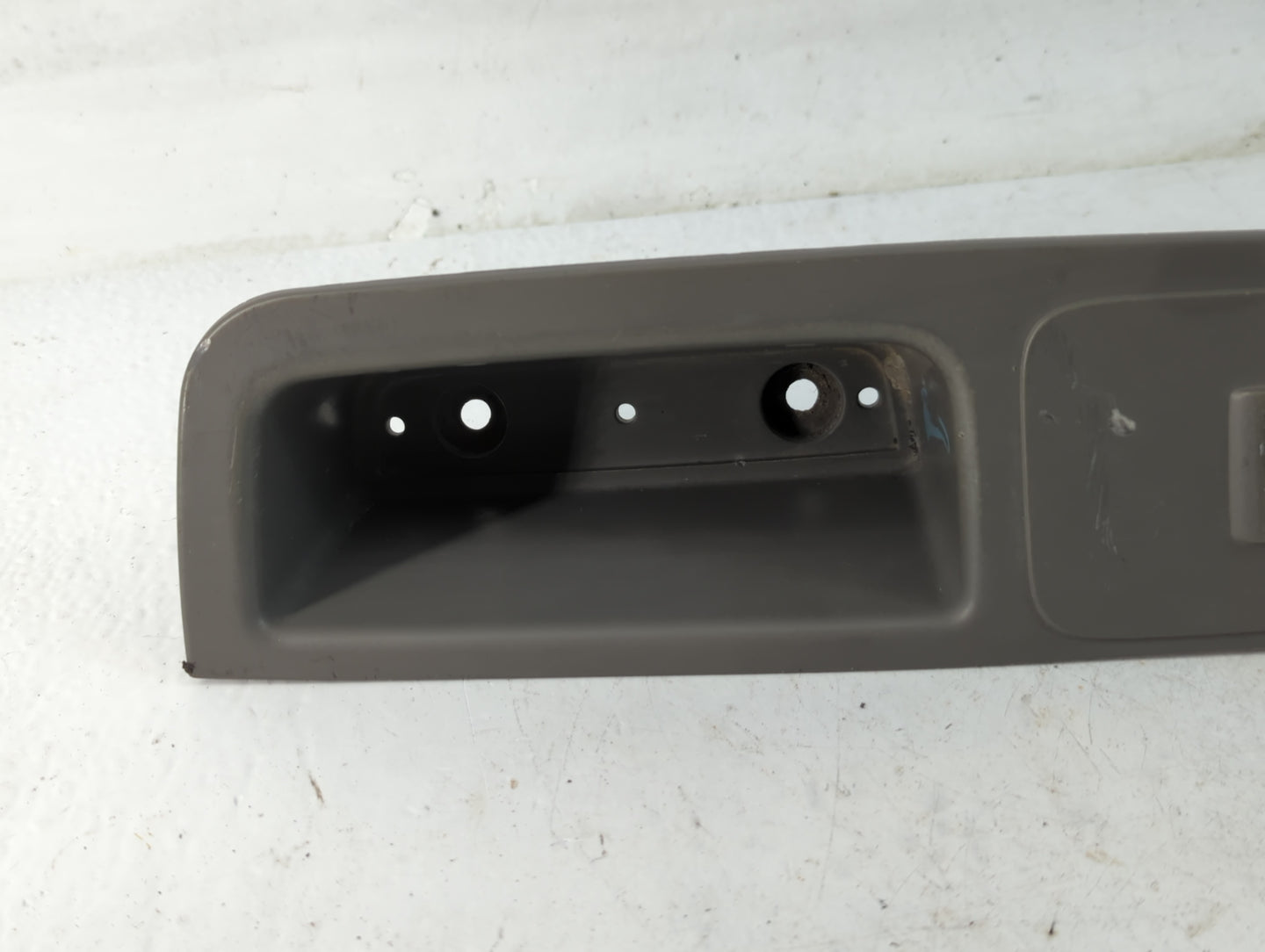 2012 Chevrolet Malibu Passenger Right Power Window Switch - Oemusedautoparts1.com