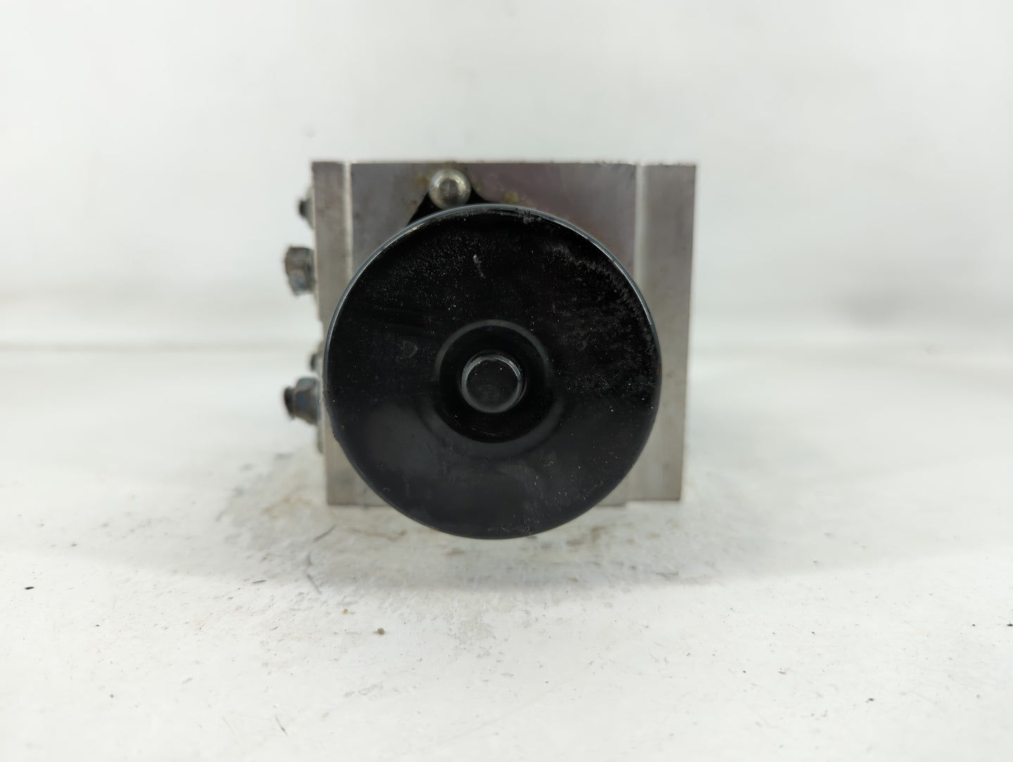 2012 Chevrolet Malibu ABS Pump Control Module Replacement P/N:224259-108 22800233 Fits OEM Used Auto Parts - Oemusedautopart