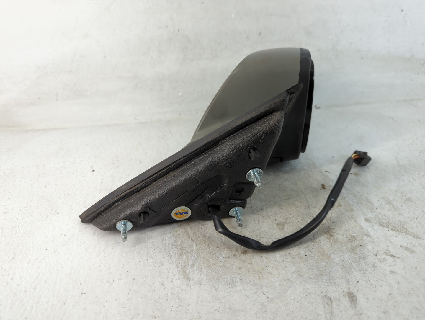 2008-2012 Chevrolet Malibu Passenger Side View Mirror - Right Door Mirror OEM Used - Oemusedautoparts1.com