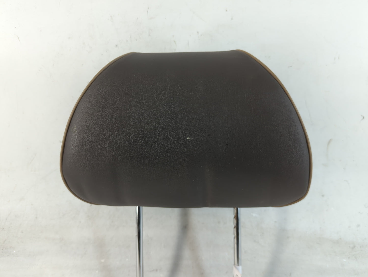 2011-2012 Chevrolet Malibu Headrest Head Rest Front Driver Passenger Seat Fits Fits 2011 2012 OEM Used Auto Parts - Oemuseda