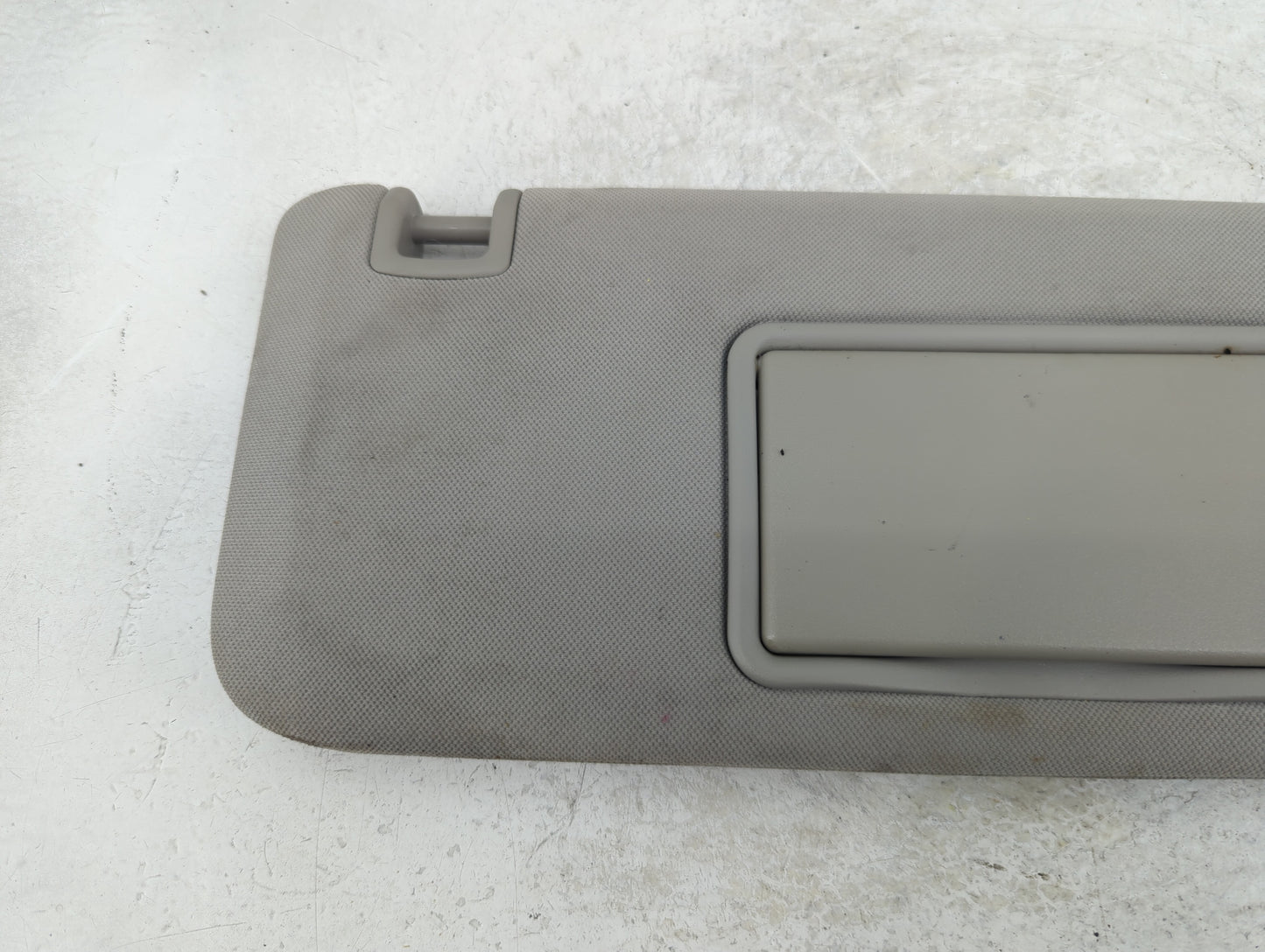 2004-2012 Chevrolet Malibu Sun Visor Shade Replacement Passenger Right Mirror Fits Fits 2004 2005 2008 2009 2010 2011 2012 O
