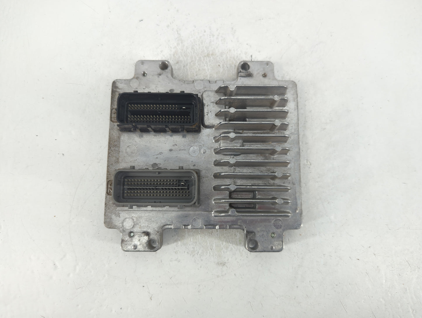 2007-2012 Chevrolet Malibu PCM Engine Control Computer ECU ECM PCU OEM P/N:E37 12638026 Fits Fits 2007 2008 2009 2010 2011 2