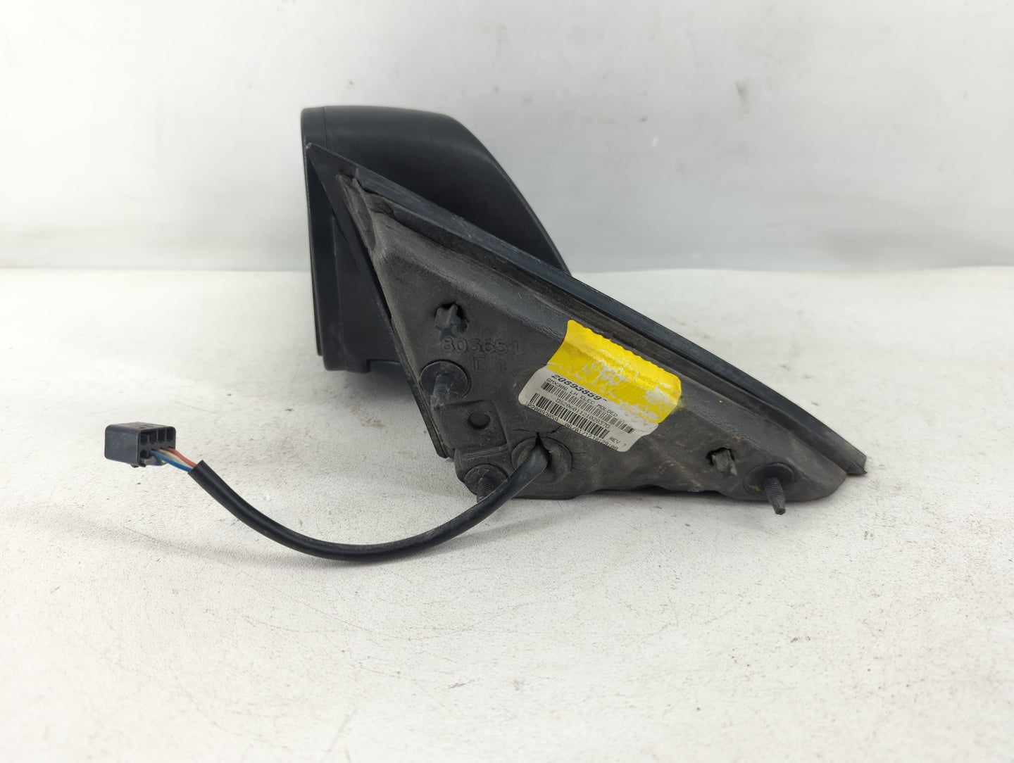 2008-2012 Chevrolet Malibu Driver Side View Mirror - Left Door Mirror OEM Used - Oemusedautoparts1.com