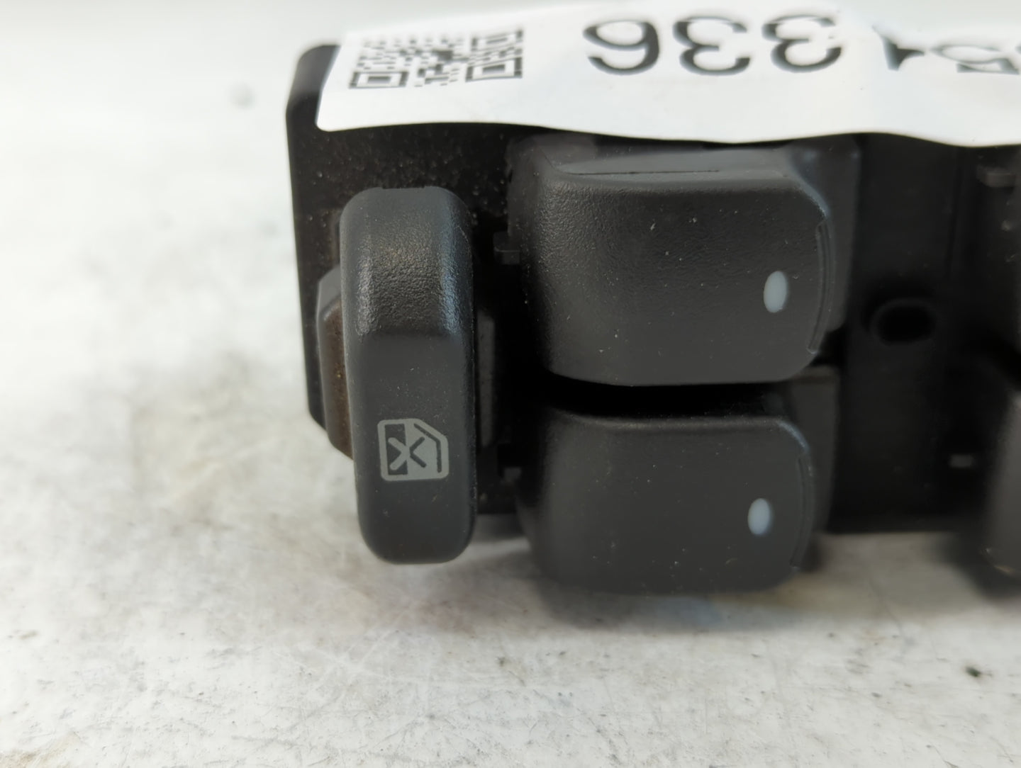 2010-2012 Chevrolet Malibu Master Power Window Switch Replacement Driver Side Left P/N:20807220 Fits Fits 2010 2011 2012 OEM