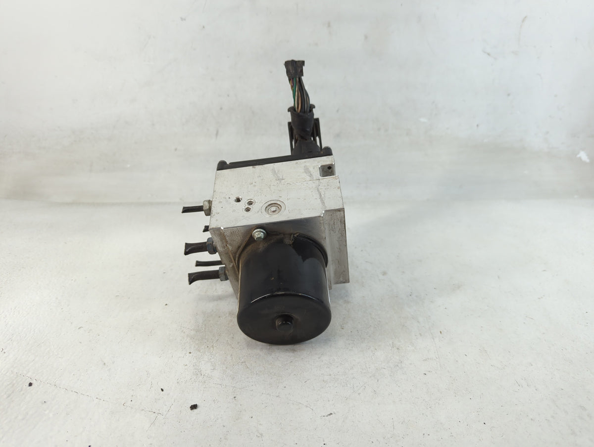 2012 Chevrolet Malibu Anti-Lock Brake ABS Pump Module Actuator OEM P/N:22800233 Fits OEM Used Auto Parts - Oemusedautoparts1