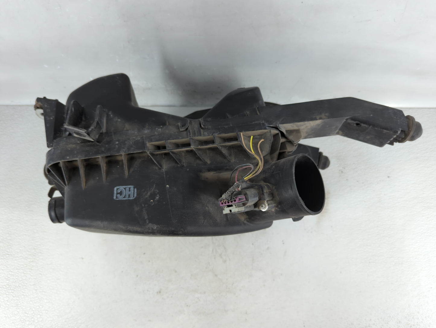 2008-2012 Chevrolet Malibu Air Cleaner Intake-duct Hose Tube - Oemusedautoparts1.com