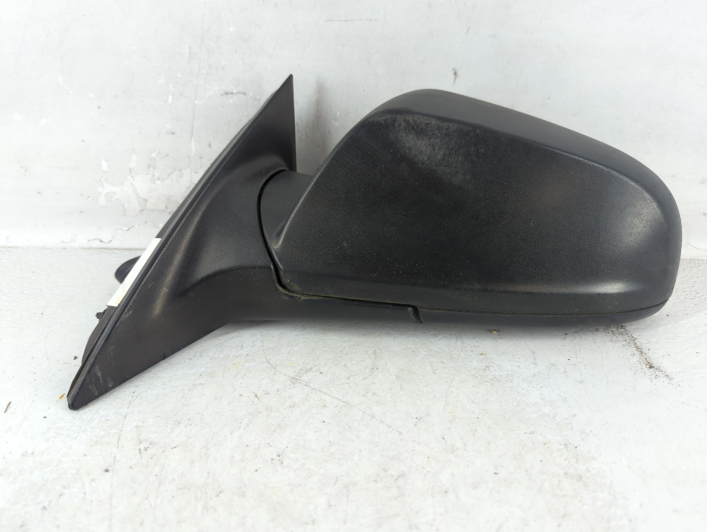2008-2012 Chevrolet Malibu Driver Left Side View Manual Door Mirror Black - Oemusedautoparts1.com