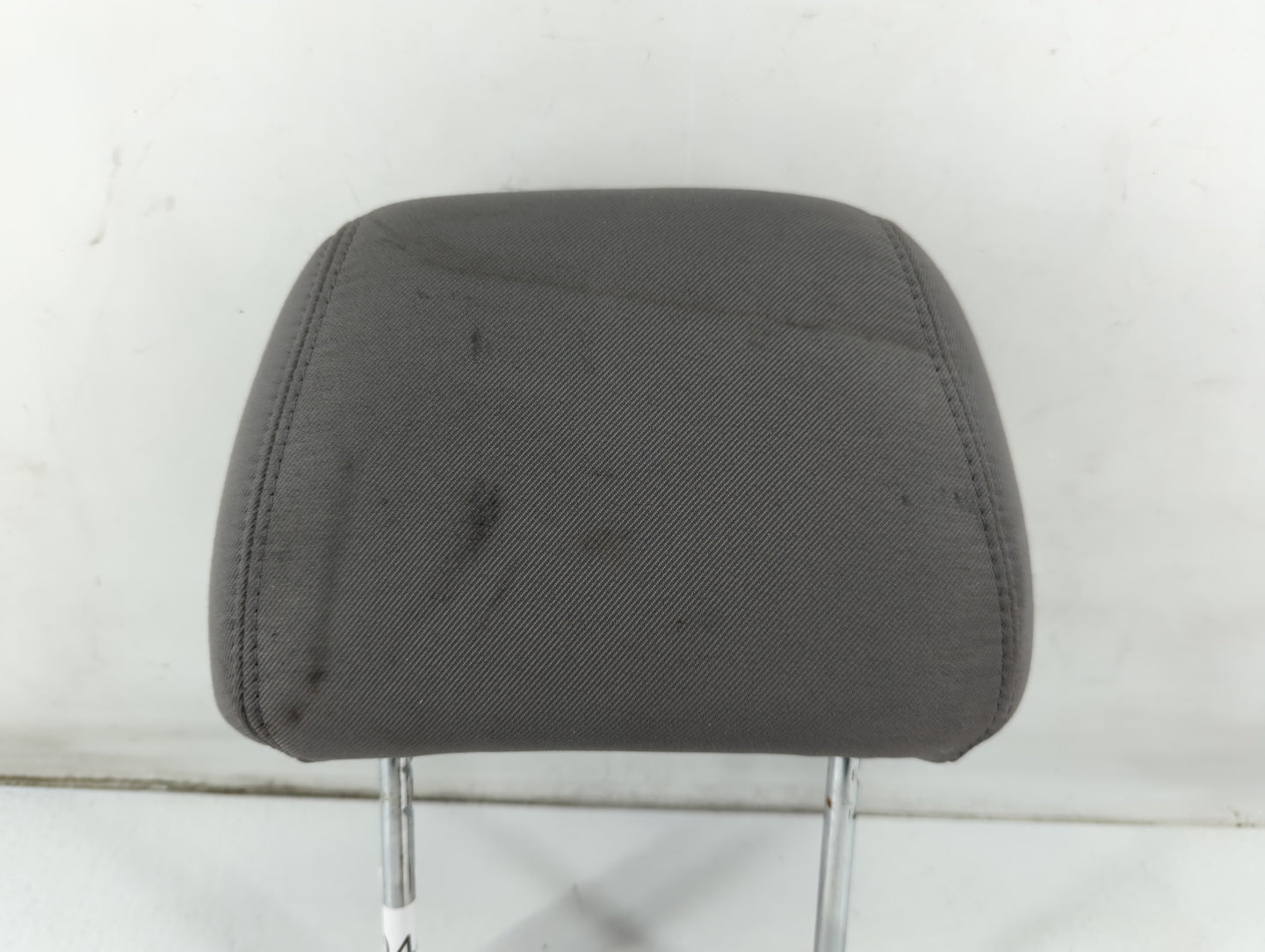 2012 Chevrolet Malibu Headrest Head Rest Rear Seat Fits OEM Used Auto Parts - Oemusedautoparts1.com