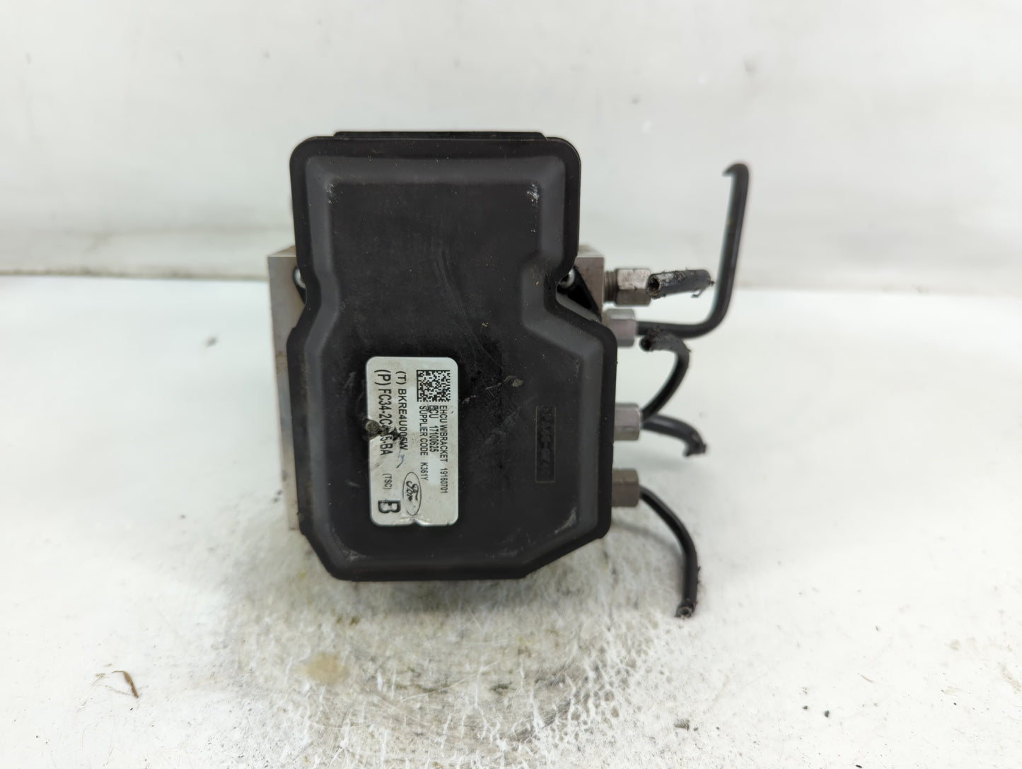 2012 Chevrolet Malibu ABS Pump Control Module Replacement P/N:FC34-2C4--5-BA Fits OEM Used Auto Parts - Oemusedautoparts1.co