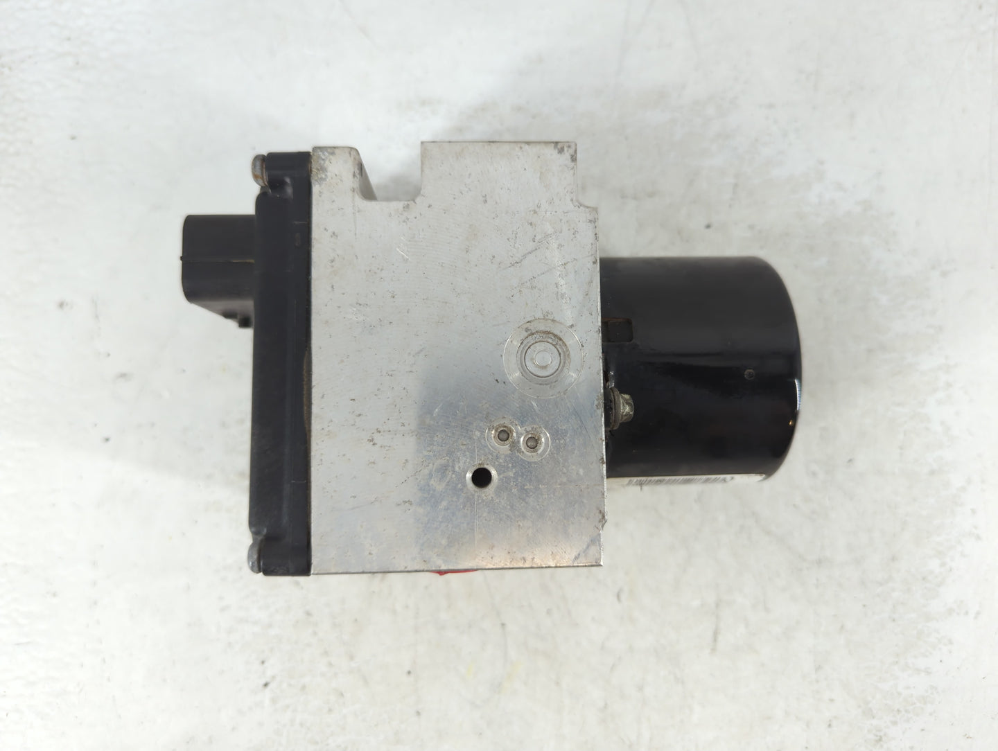 2012 Chevrolet Malibu ABS Pump Control Module Replacement Fits OEM Used Auto Parts - Oemusedautoparts1.com