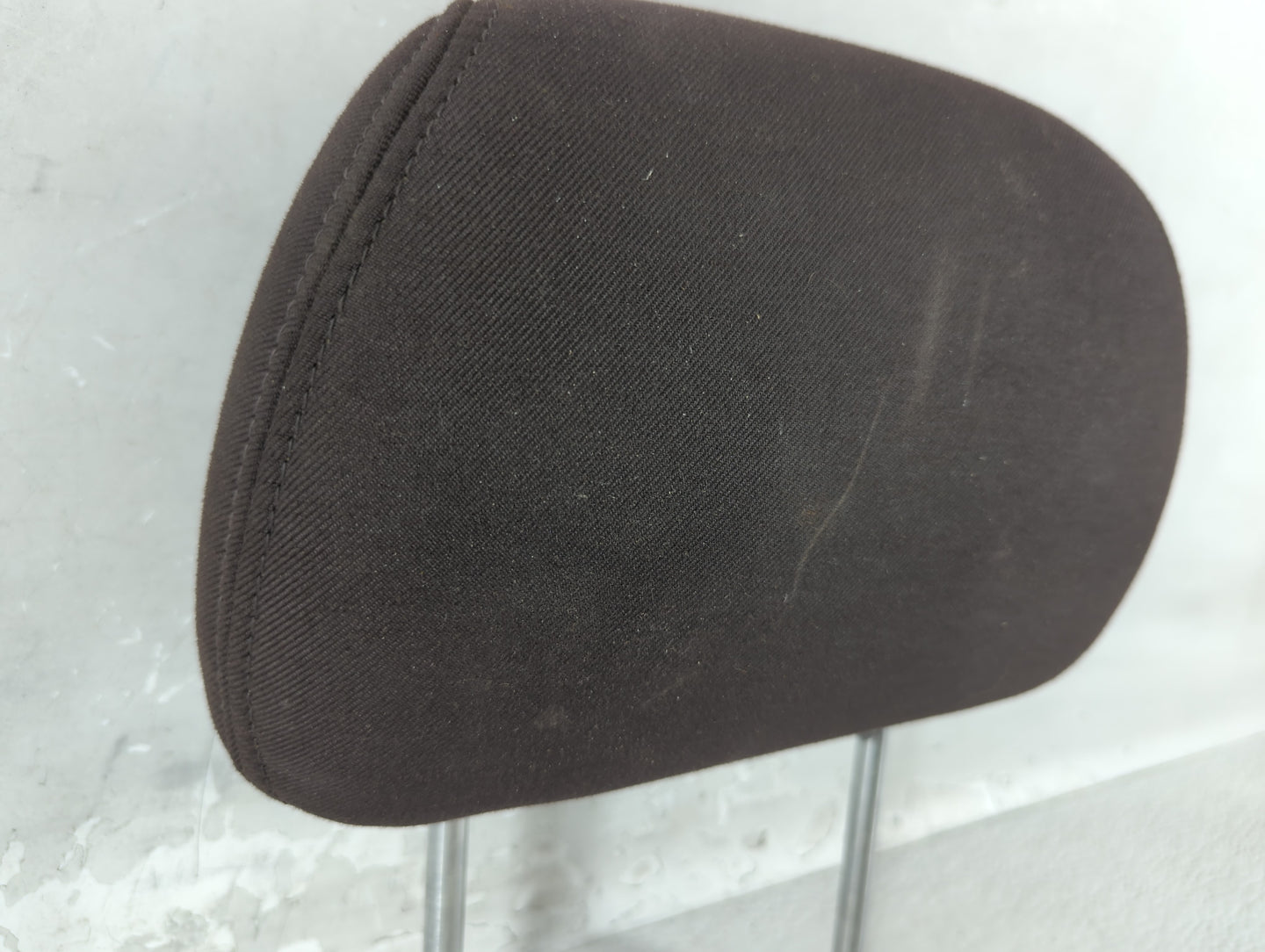 2012 Chevrolet Malibu Headrest Head Rest Rear Seat Fits OEM Used Auto Parts - Oemusedautoparts1.com