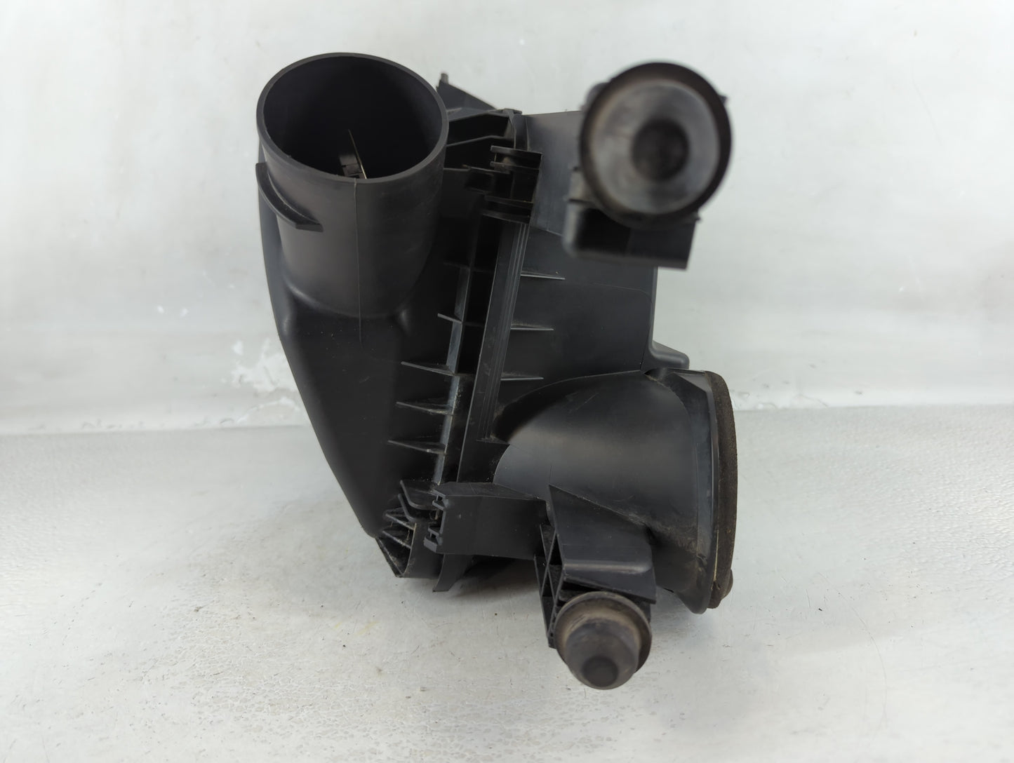 2008-2012 Chevrolet Malibu Air Cleaner Intake-duct Hose Tube - Oemusedautoparts1.com