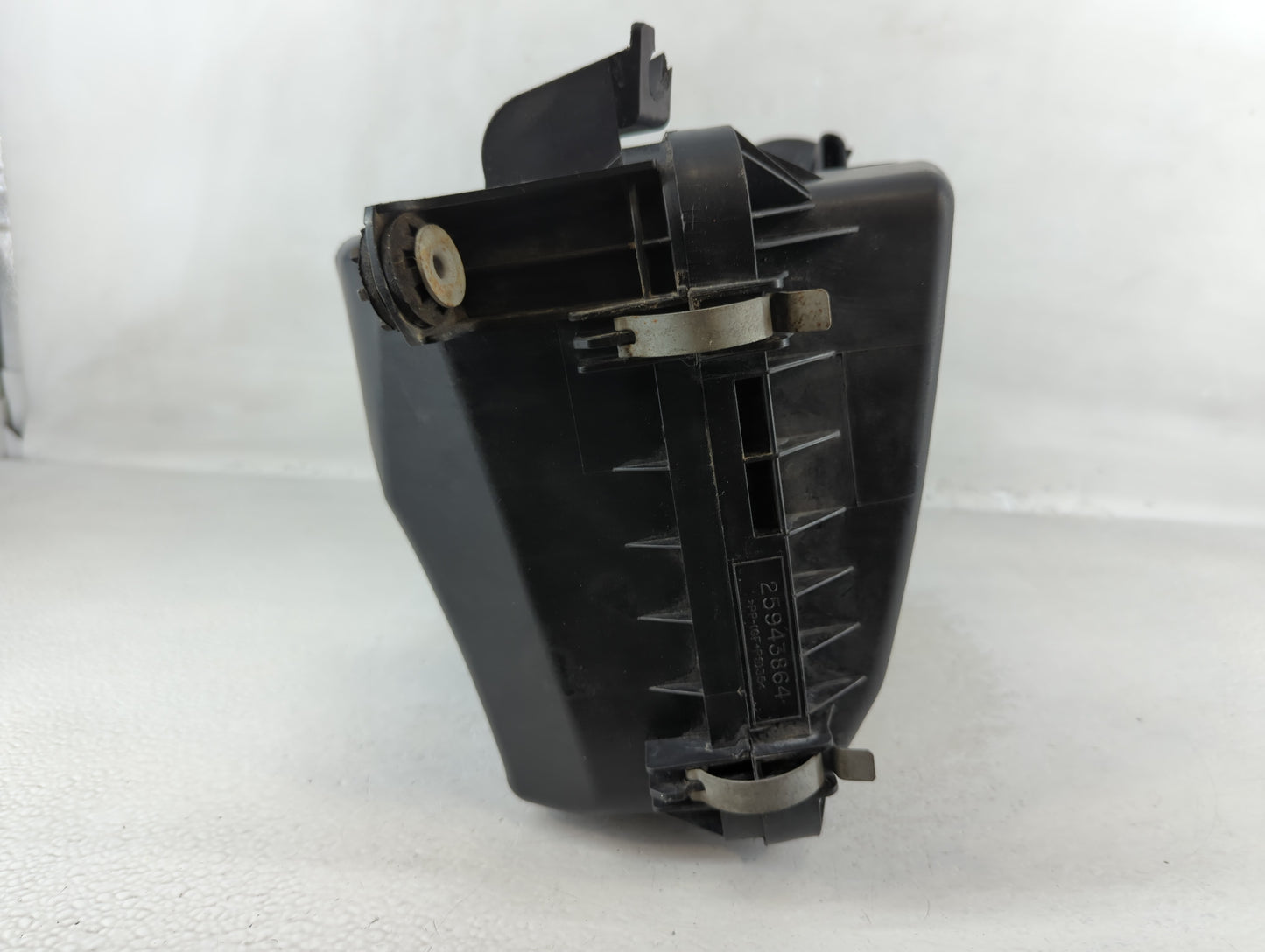 2008-2012 Chevrolet Malibu Air Cleaner Intake-duct Hose Tube - Oemusedautoparts1.com