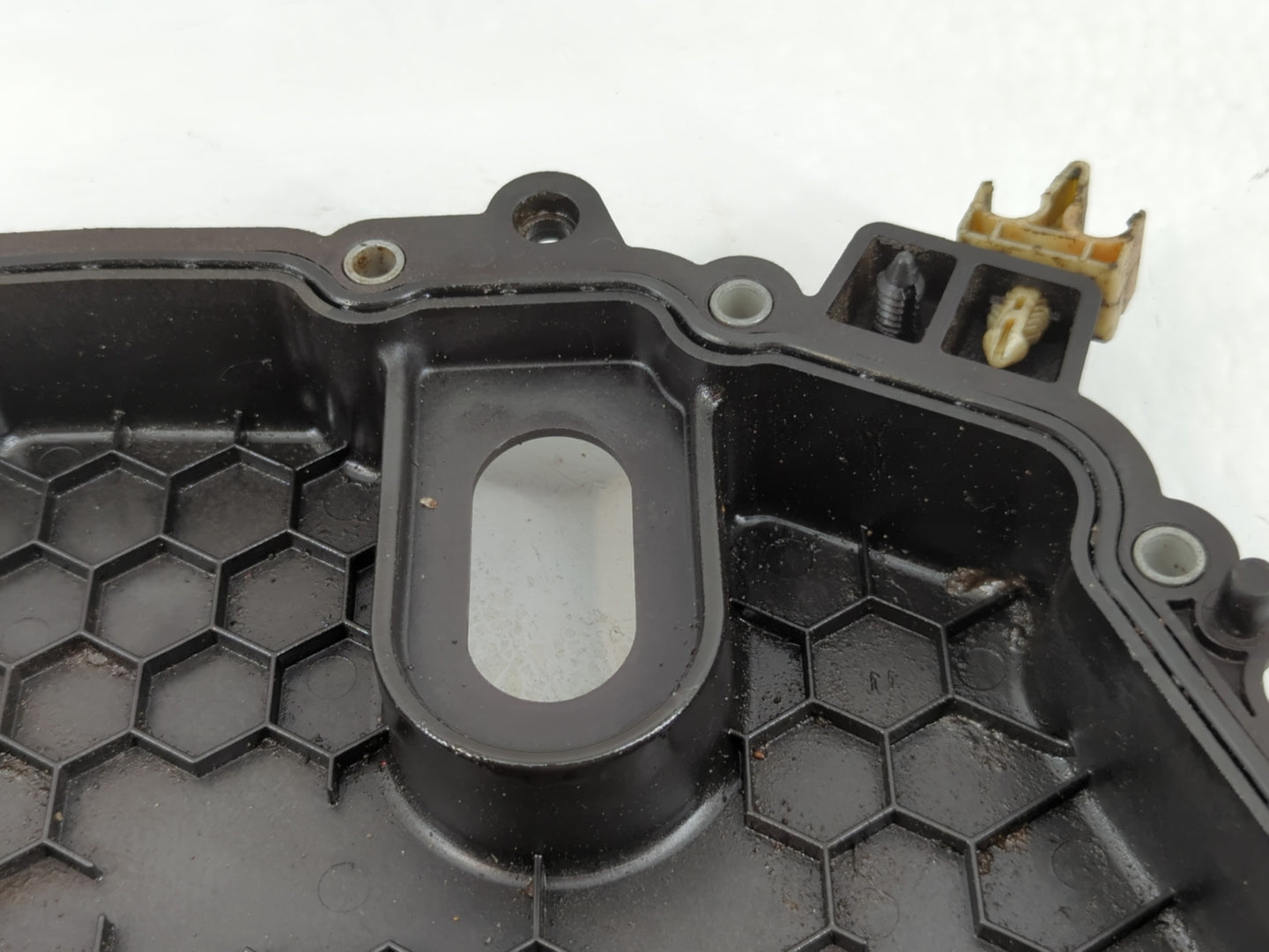 2005-2014 Chevrolet Malibu Engine Oil Pan Fits Fits 2005 2006 2007 2008 2009 2010 2011 2012 2013 2014 2015 2016 2017 OEM Use