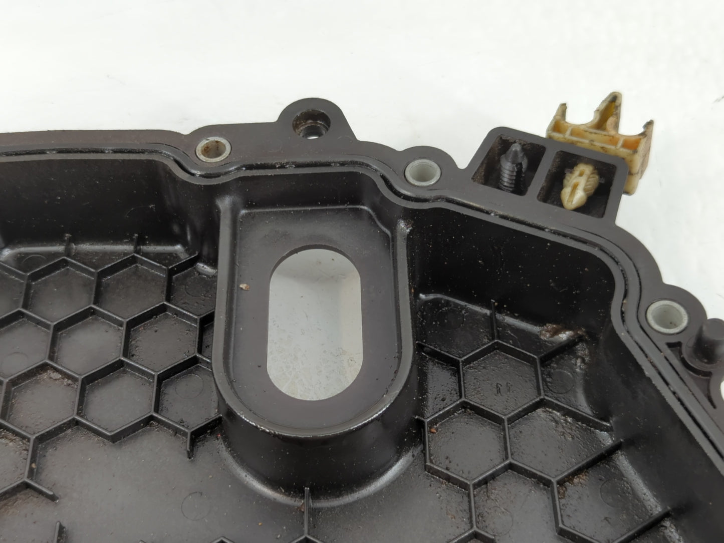 2005-2014 Chevrolet Malibu Engine Oil Pan Fits Fits 2005 2006 2007 2008 2009 2010 2011 2012 2013 2014 2015 2016 2017 OEM Use