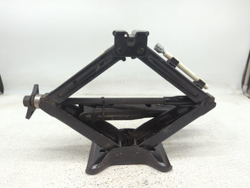2012 Chevrolet Malibu Spare Scissor Car Jack - Oemusedautoparts1.com