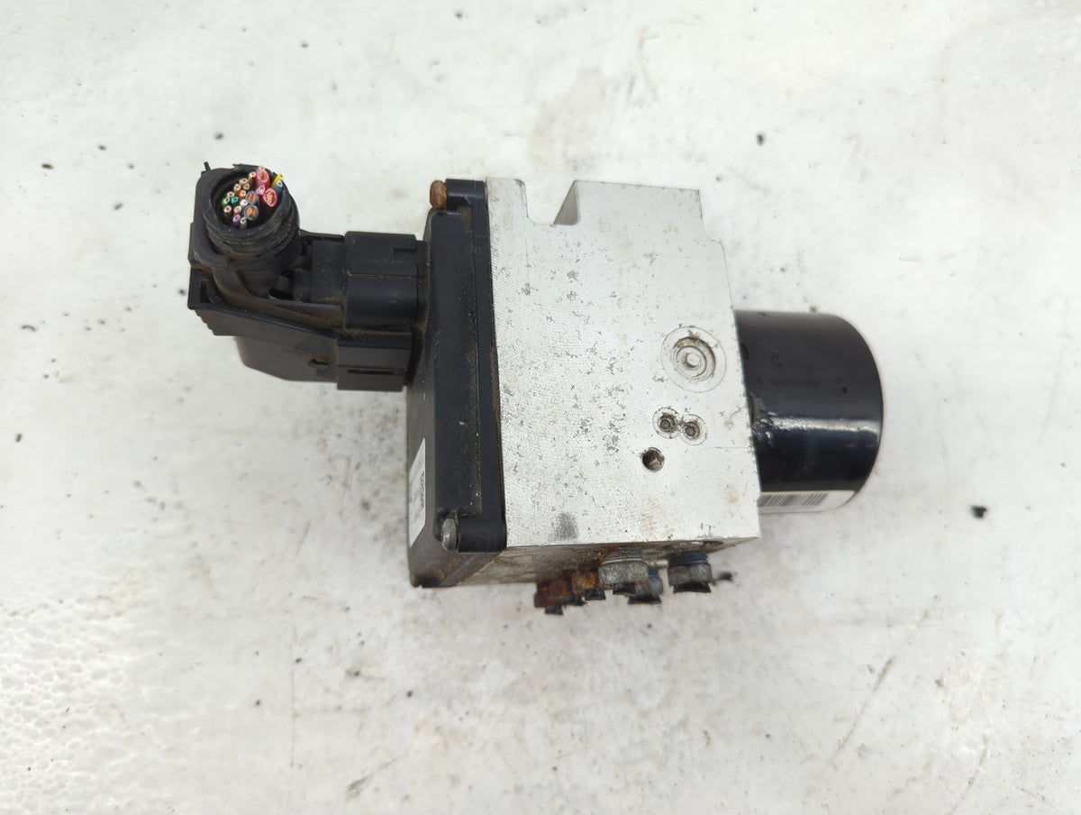 2012 Chevrolet Malibu Anti-Lock Brake ABS Pump Module Actuator OEM P/N:22800233 224259-108 Fits OEM Used Auto Parts - Oemuse