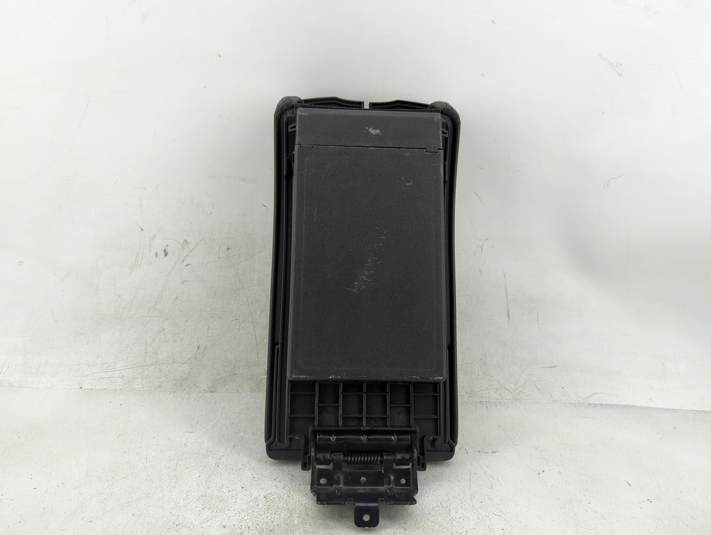 2009-2012 Chevrolet Malibu Center Console Armrest Cover Lid Fits Fits 2009 2010 2011 2012 OEM Used Auto Parts - Oemusedautop